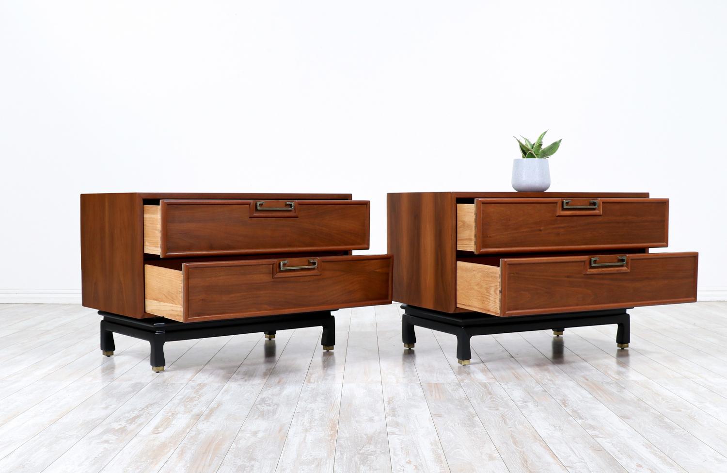 Expertly Restored - Mid-Century Modern Night Stands by American of Martinsville In Excellent Condition In Los Angeles, CA