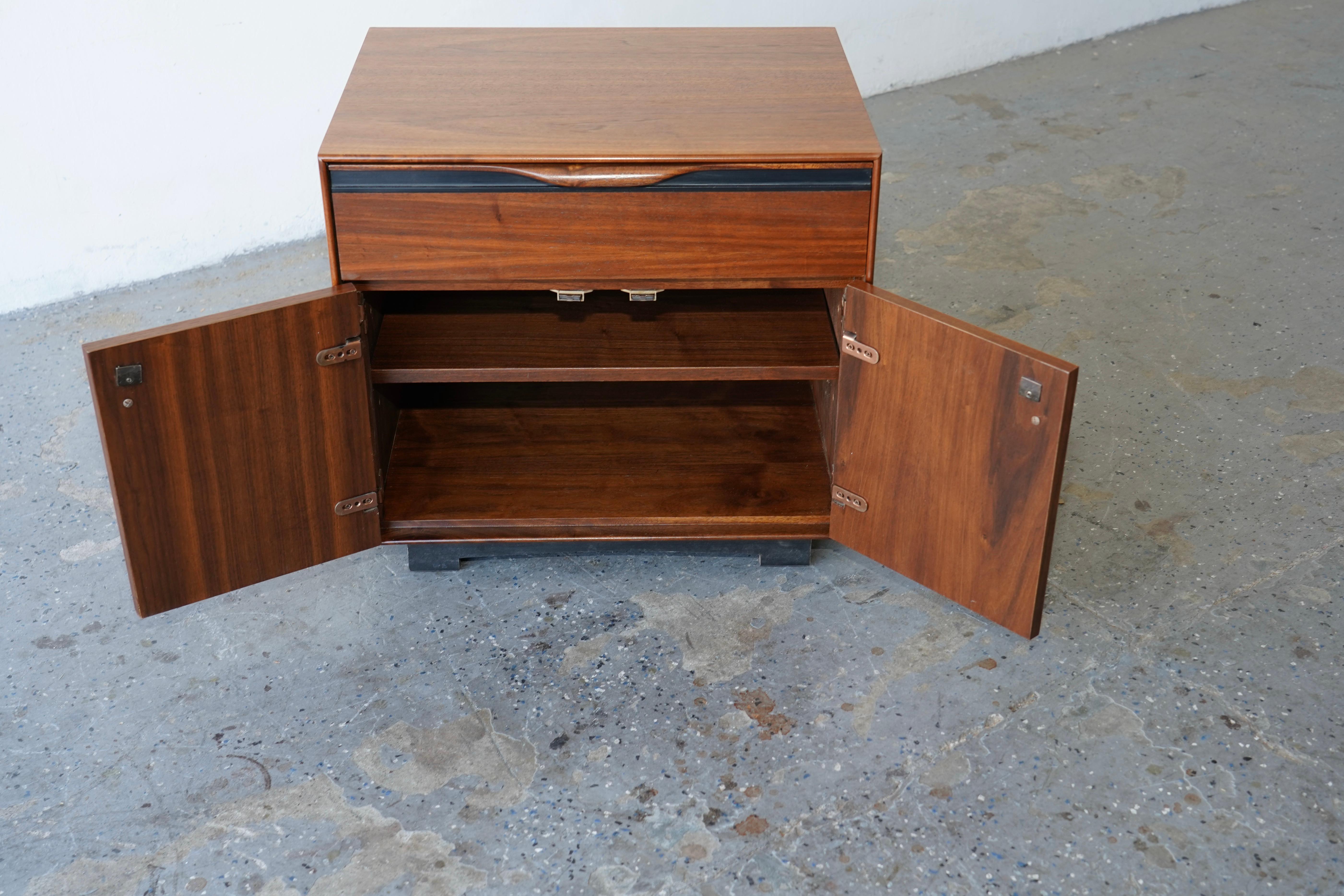 Mid-20th Century Mid-Century Modern Walnut Nightstand by John Kapel for Glenn of California