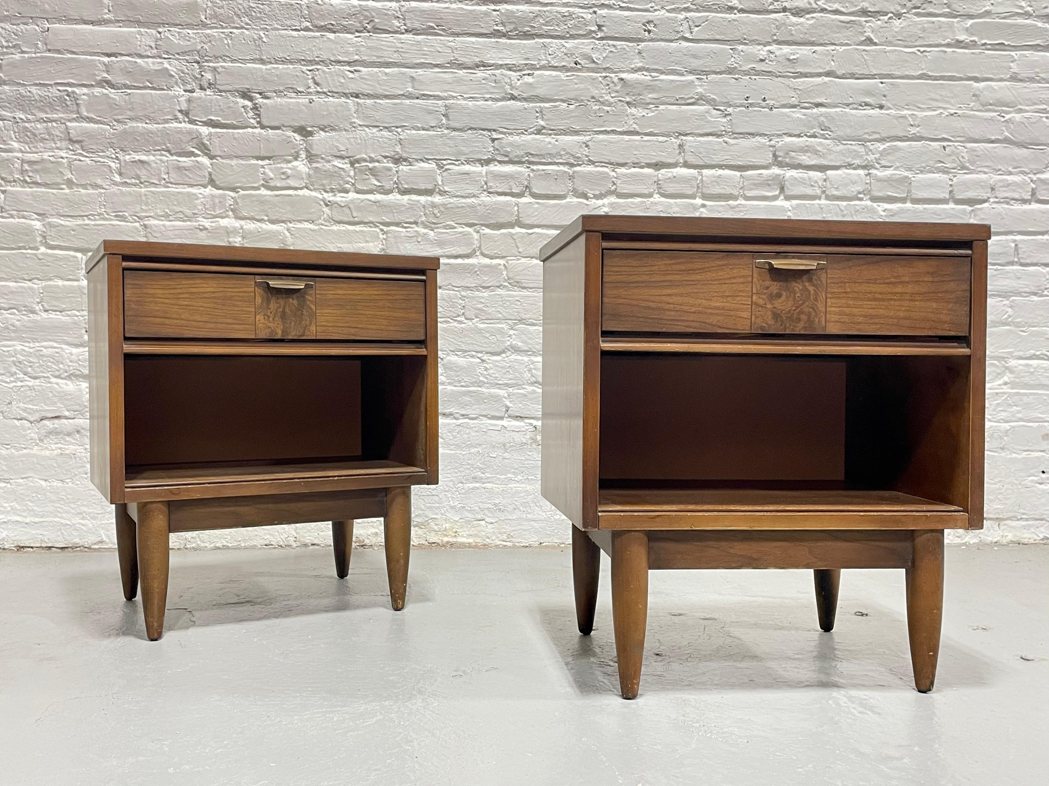 Mid Century MODERN Walnut NIGHTSTANDS, a PAIR, c. 1960's For Sale 5