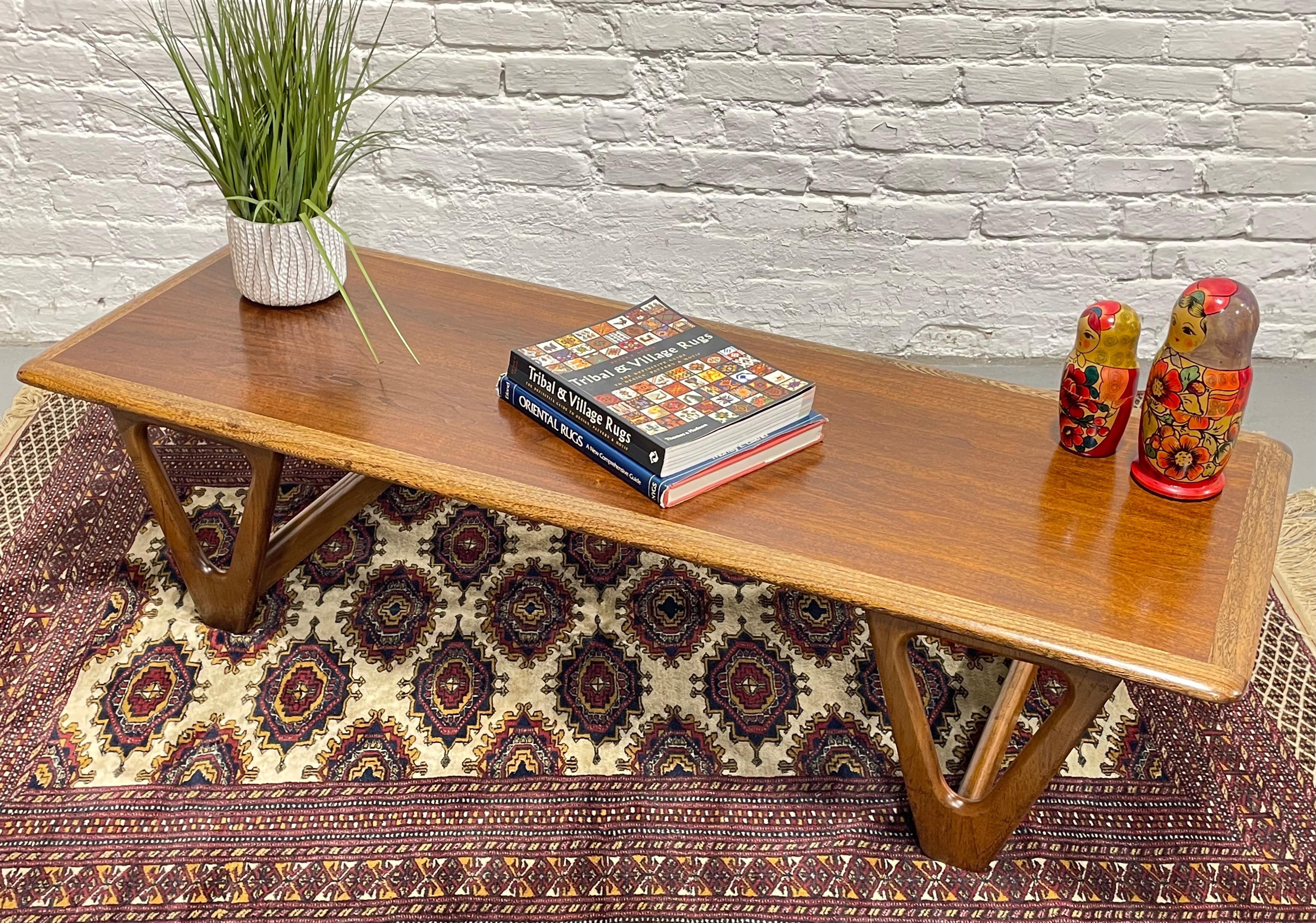 Mid Century Modern Walnut + Oak COFFEE TABLE by Lane Perception In Good Condition For Sale In Weehawken, NJ