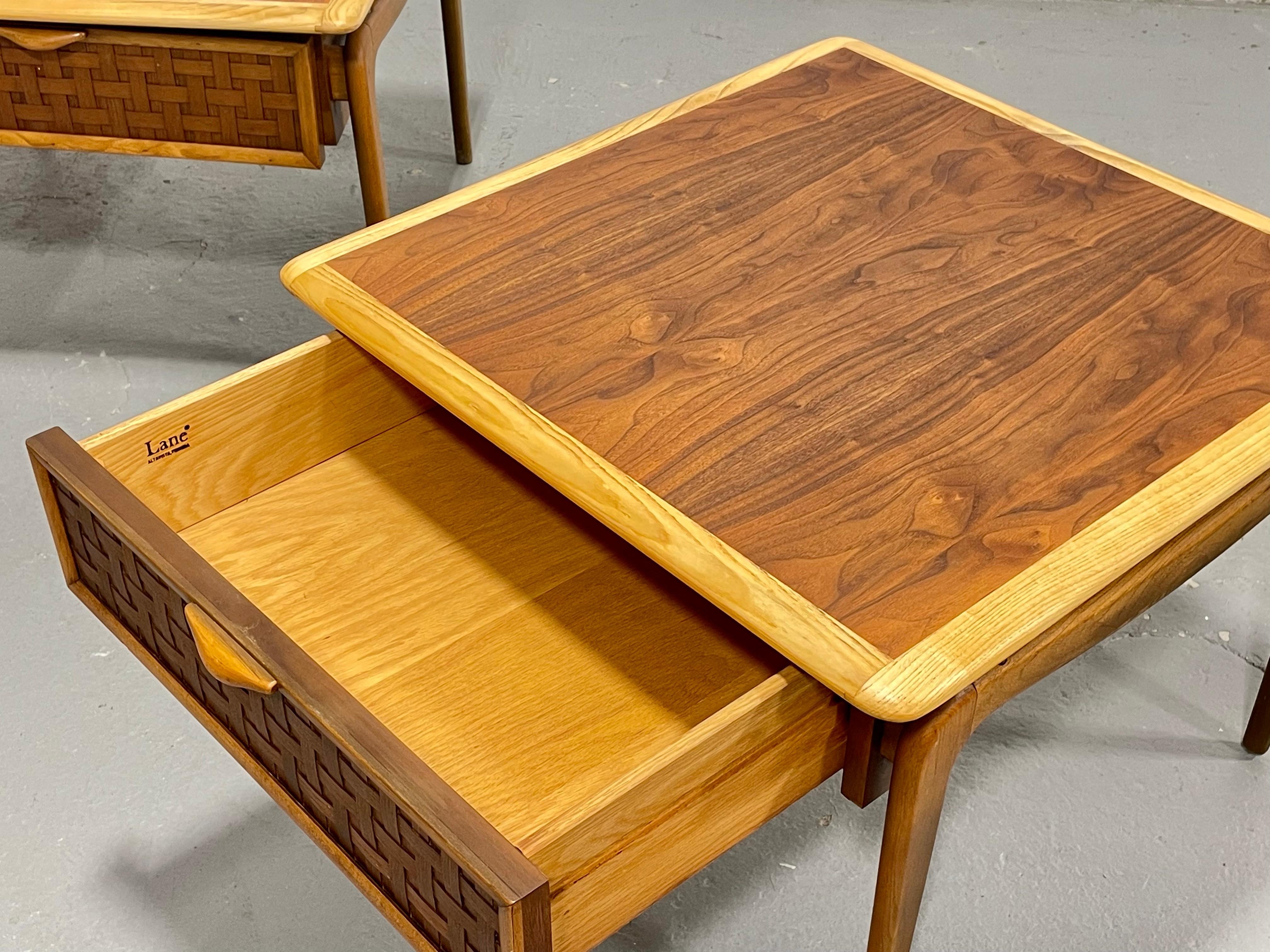 Tavolini in noce e quercia del Mid Century Modern - Lane's Perception di Warren Church in vendita 2