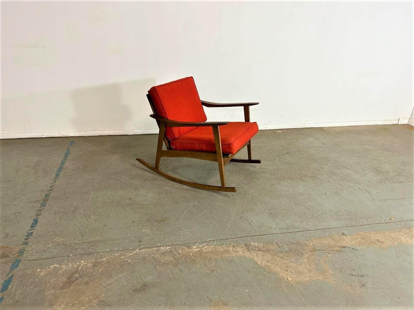 Unknown Mid-Century Modern Walnut Open Arm Rocking / Lounge Chair