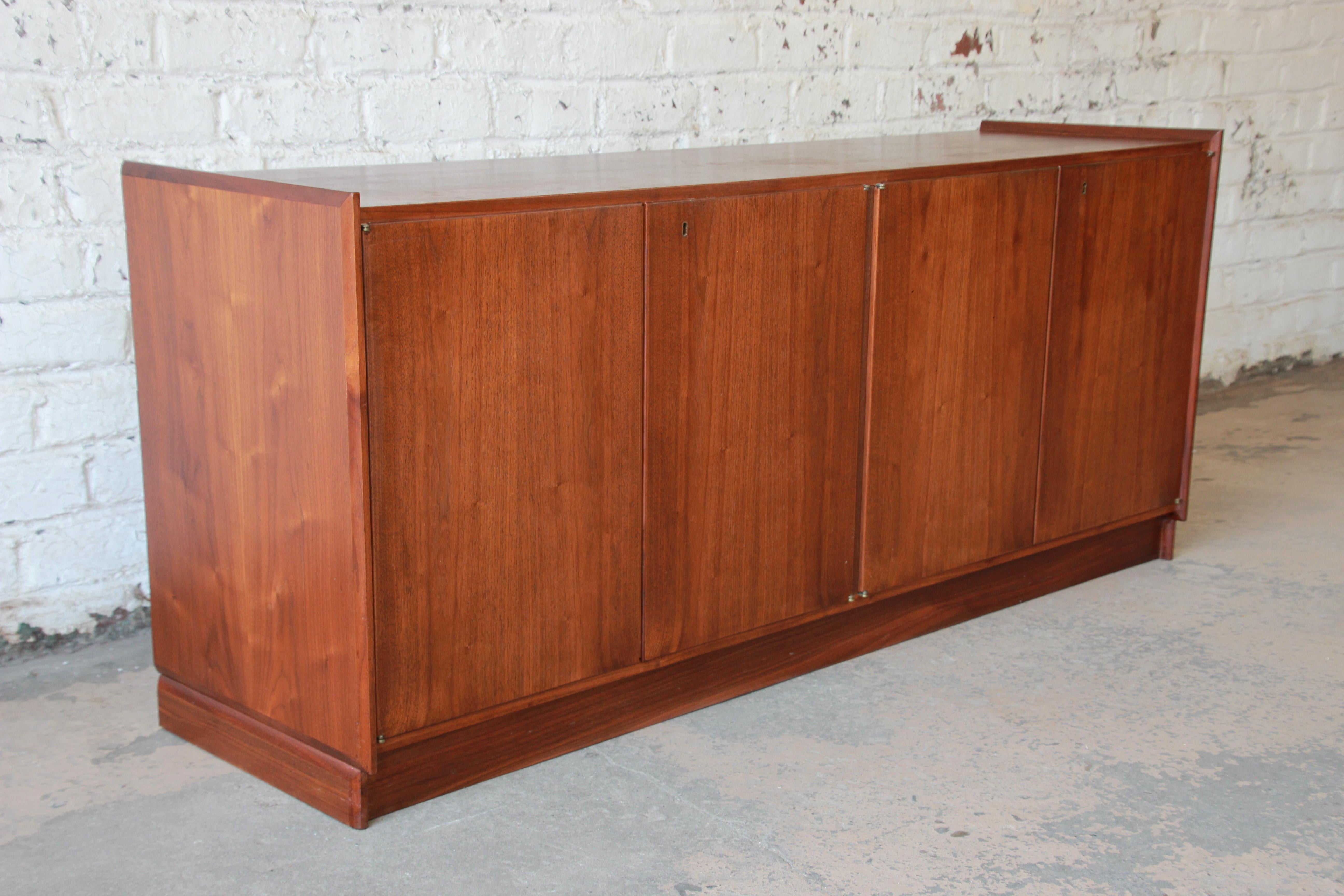 Mid-20th Century Mid-Century Modern Walnut Record Cabinet, Credenza, or Bar Cabinet