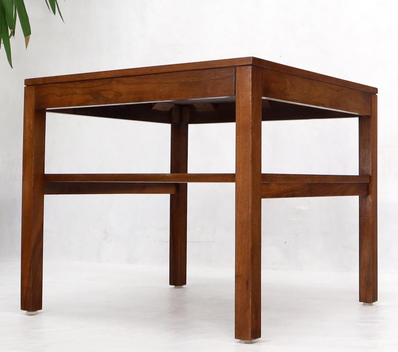 Mid-Century Modern Walnut Rectangle Two Tier End Table For Sale 4