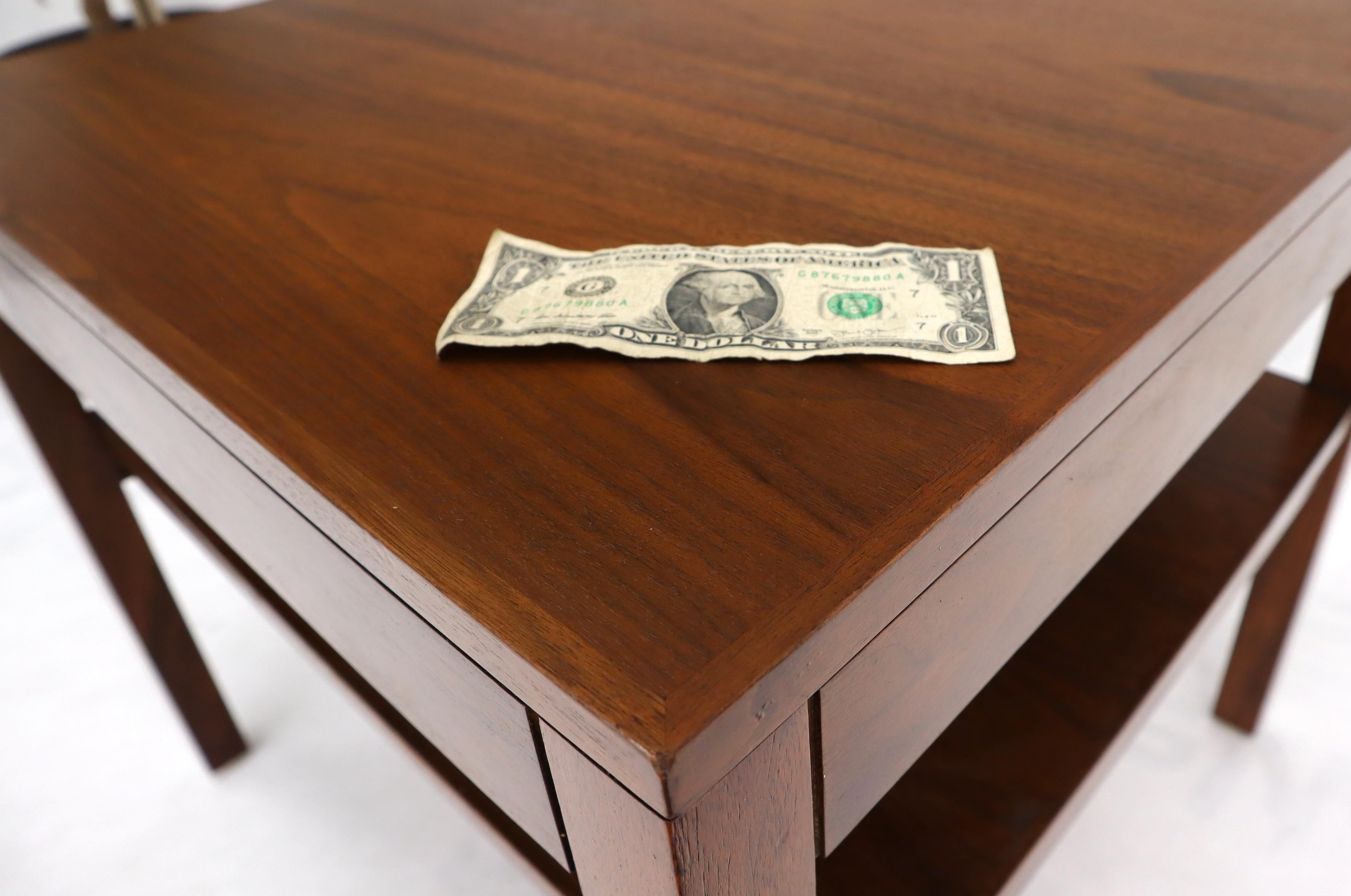 Mid-Century Modern Walnut Rectangle Two Tier End Table For Sale 5