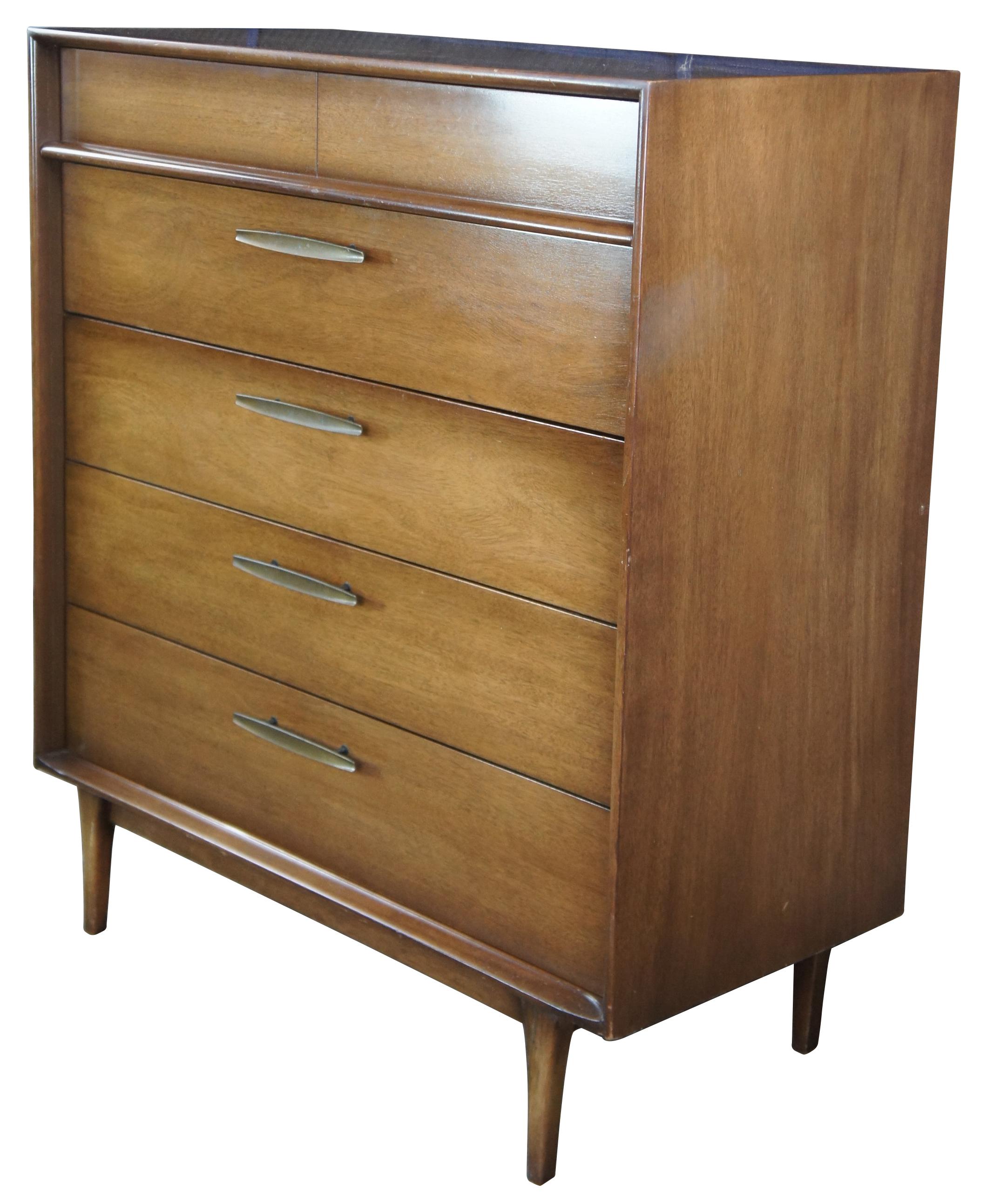 Mid-Century Modern Walnut Red Lion Table Co Tallboy Dresser Chest of Drawers In Good Condition In Dayton, OH