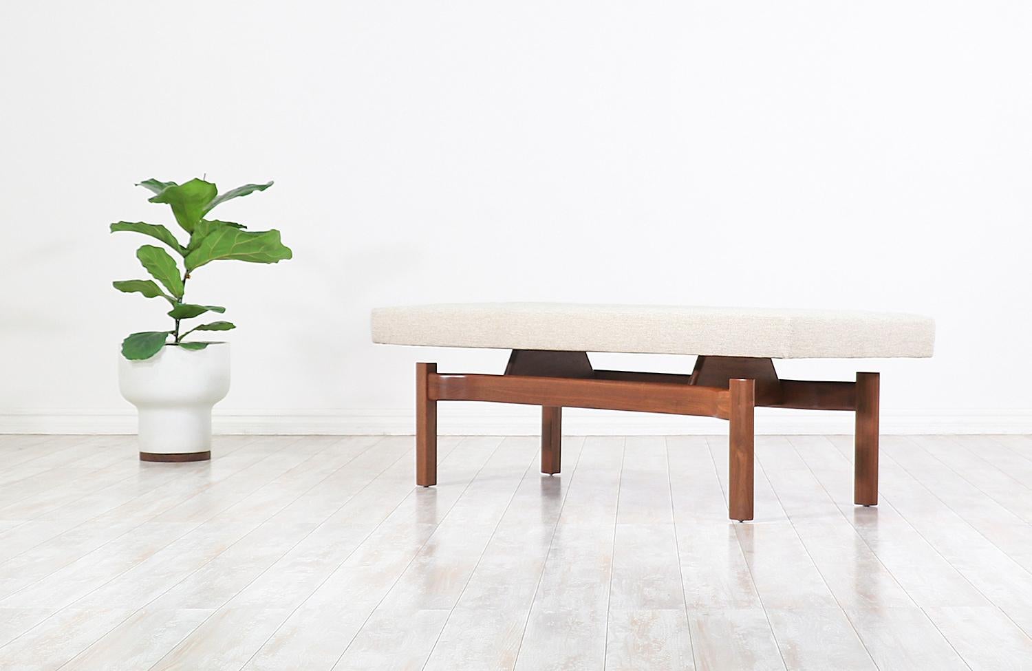 Mid-20th Century Mid-Century Modern Walnut Sculpted Floating Tufted Bench