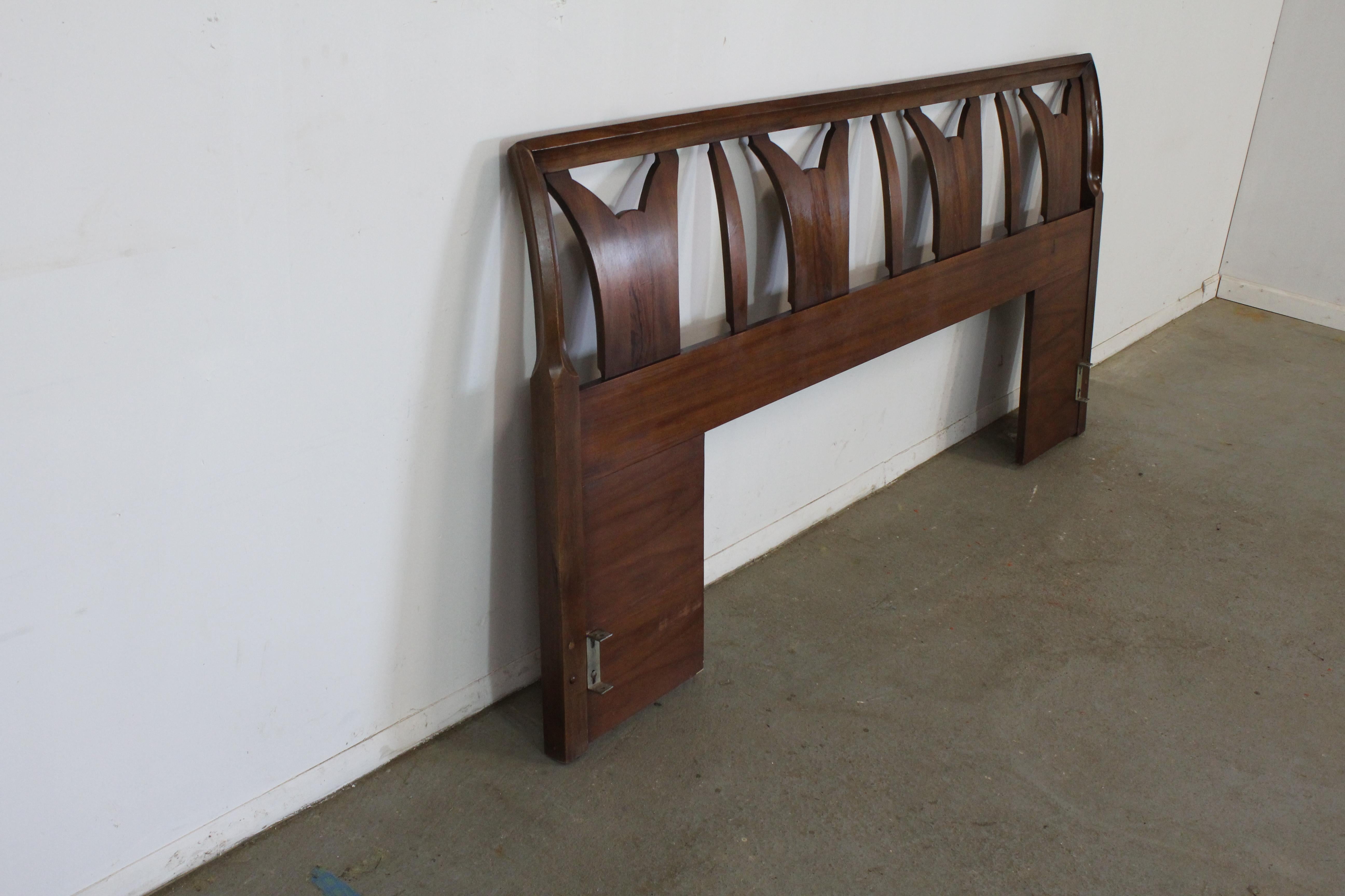 North American Mid-Century Modern Walnut Sculpted King Size Bed / Headboard For Sale