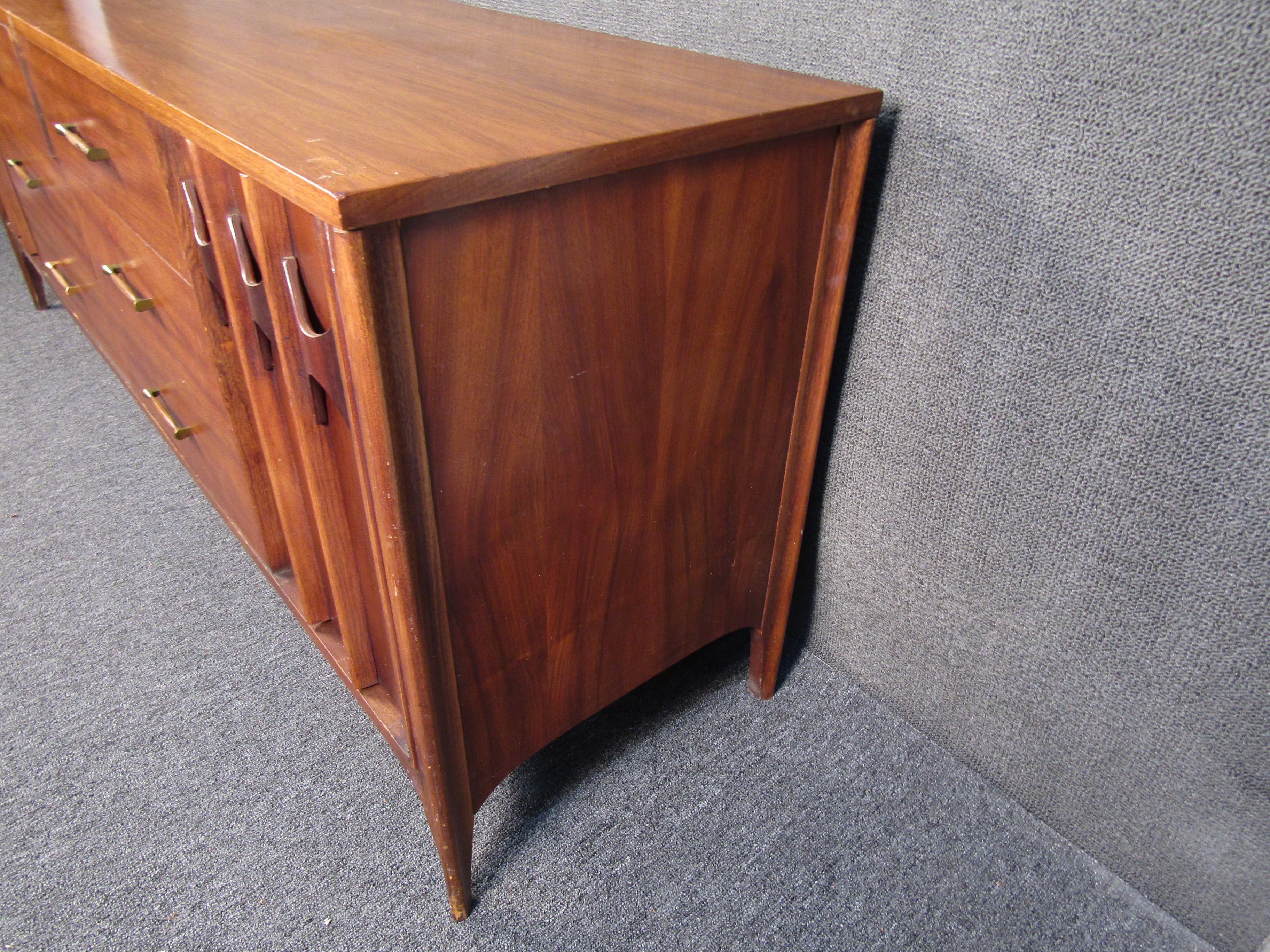 Mid-Century Modern Walnut Server by Kent Coffey For Sale 7