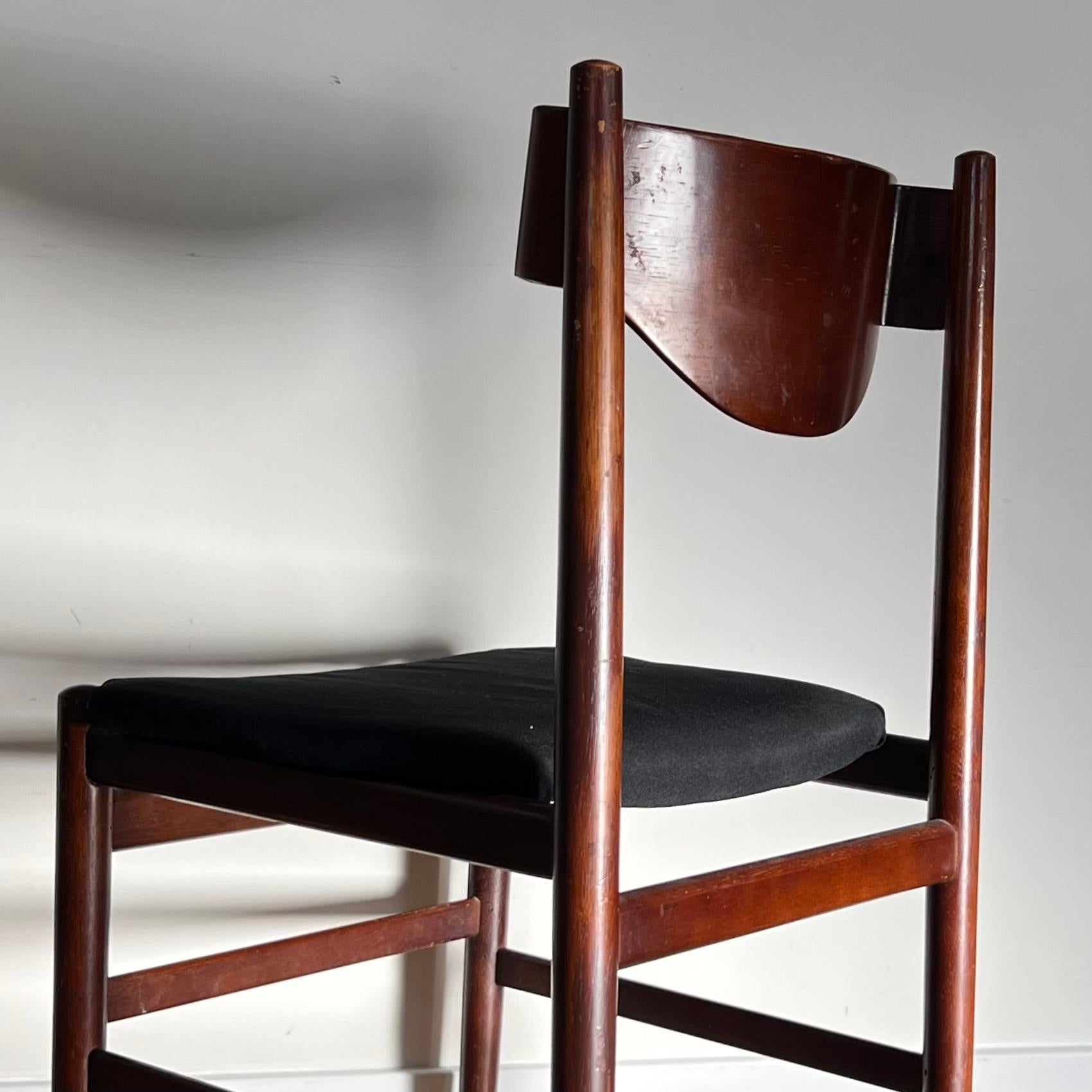 Mid century modern walnut side chair by Borneo Int’l, 1960s 10