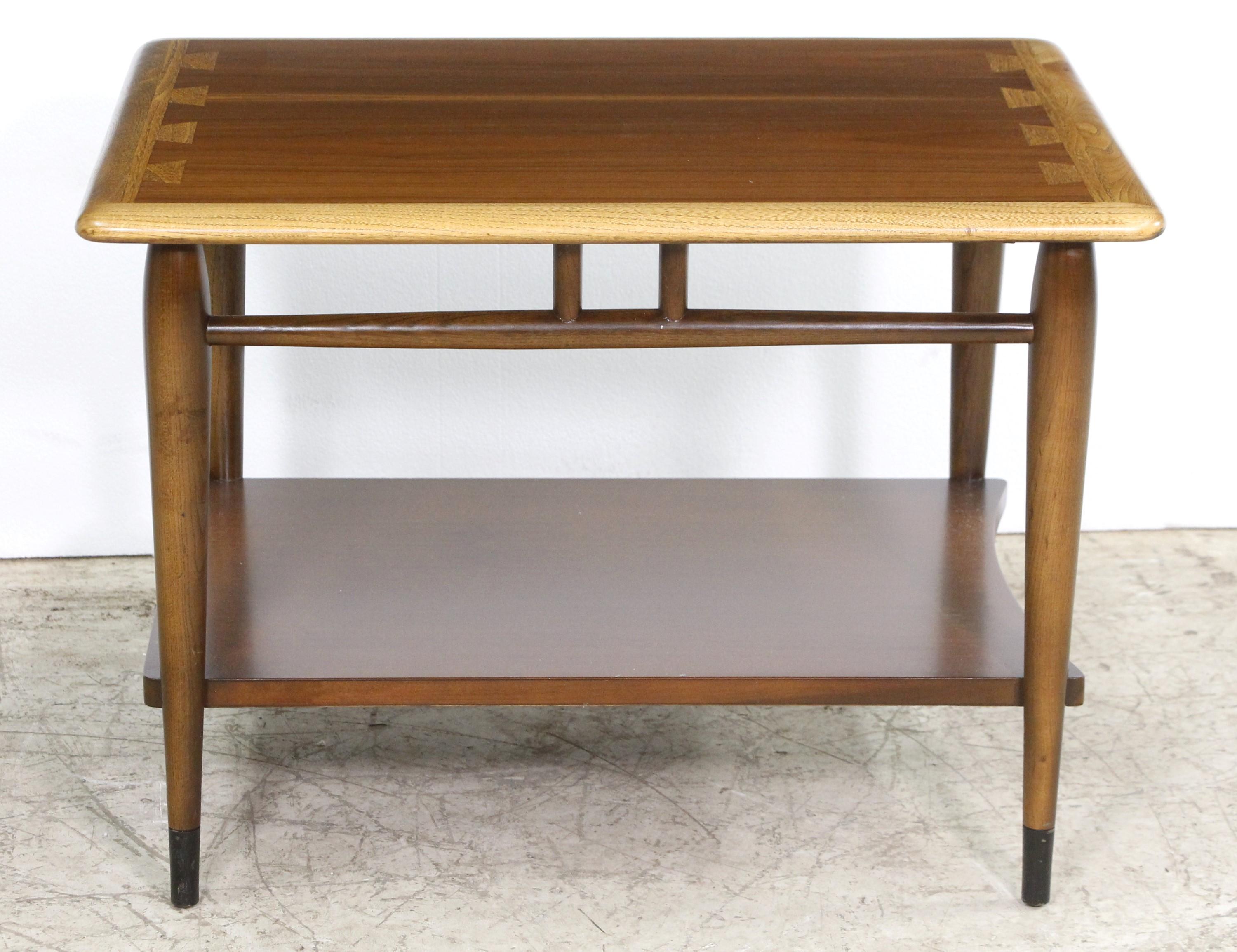 Mid-Century Modern Walnut Side Table with Shelf by Lane Furniture In Good Condition In New York, NY