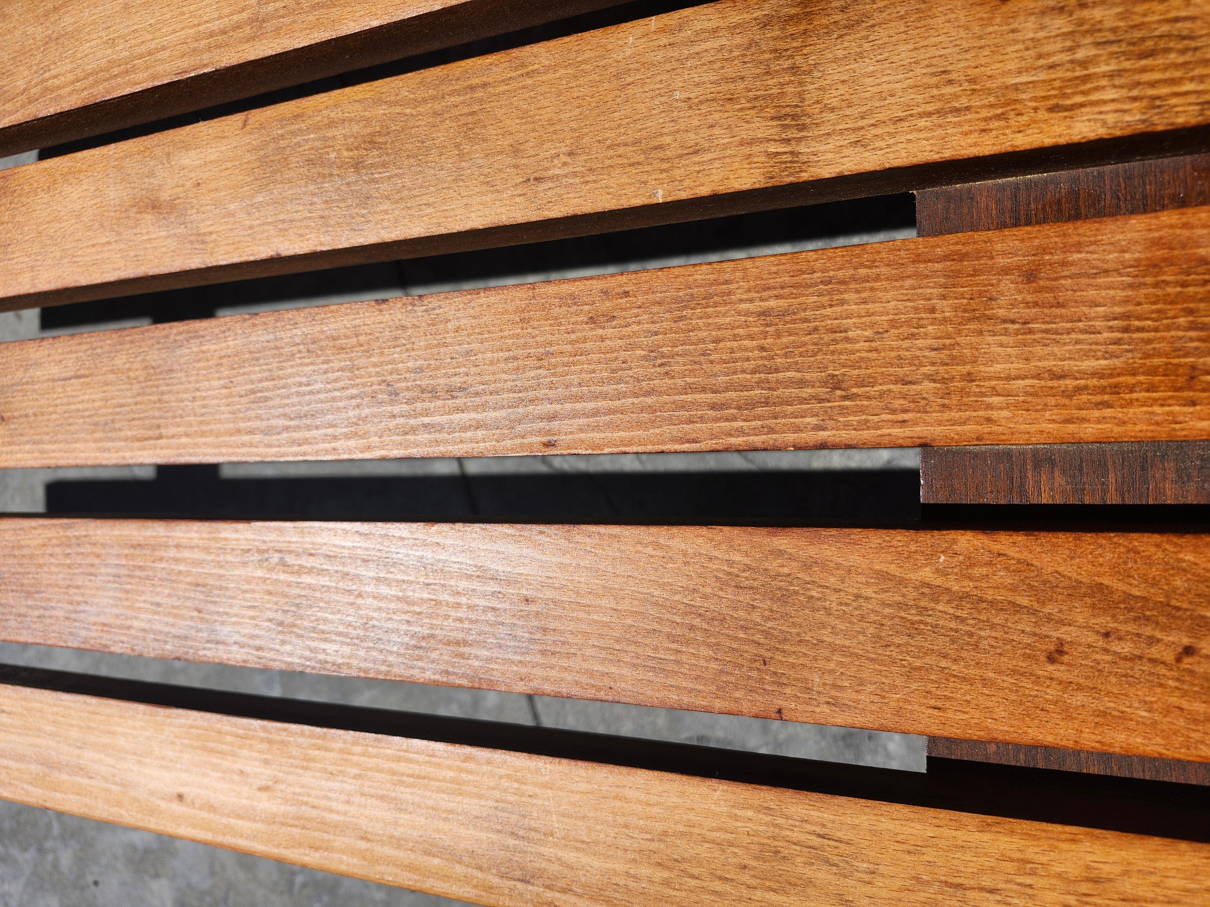 Mid-Century Modern Walnut Slatted Cocktail Table or Bench style of George Nelson For Sale 2