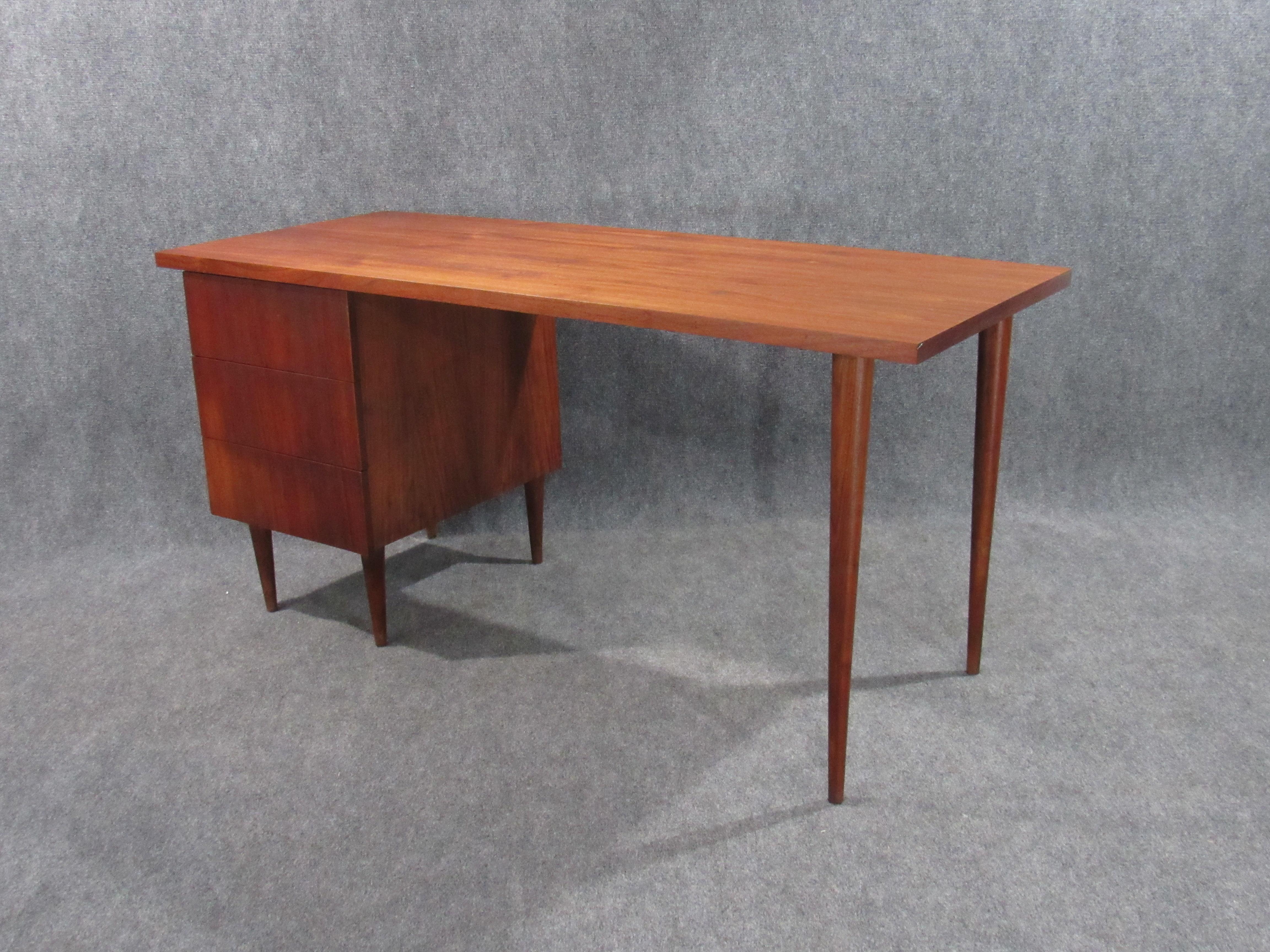 Mid-Century Modern Walnut Small Desk by Ben Thompson for Design Research 5