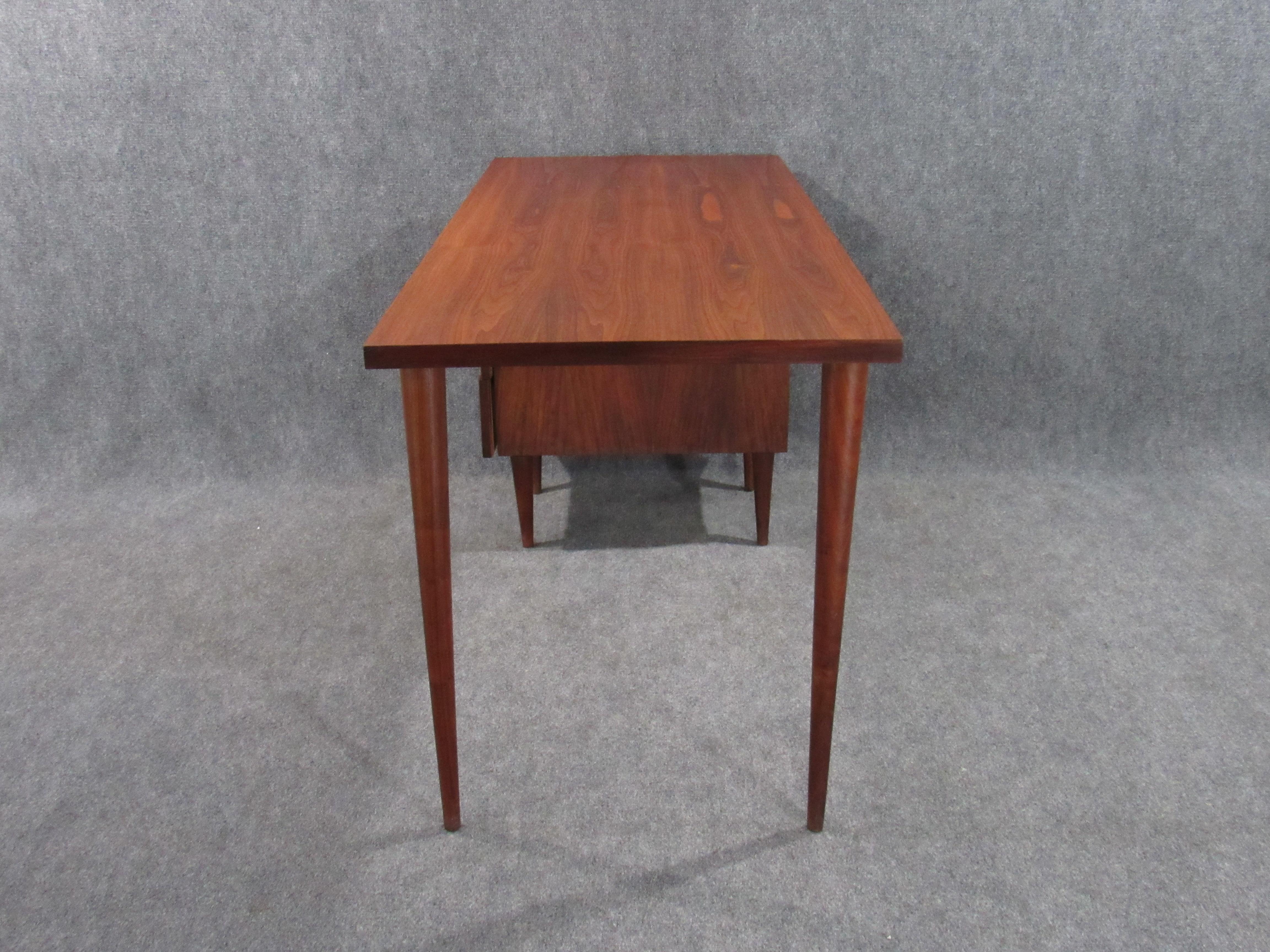 Mid-Century Modern Walnut Small Desk by Ben Thompson for Design Research 6