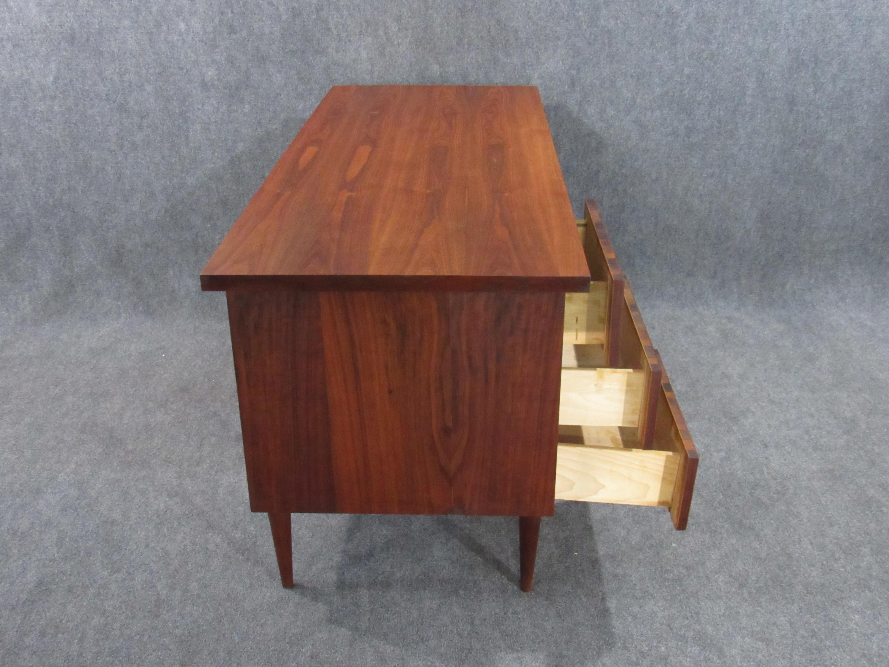 Mid-Century Modern walnut small desk by Design Research, circa 1970s.