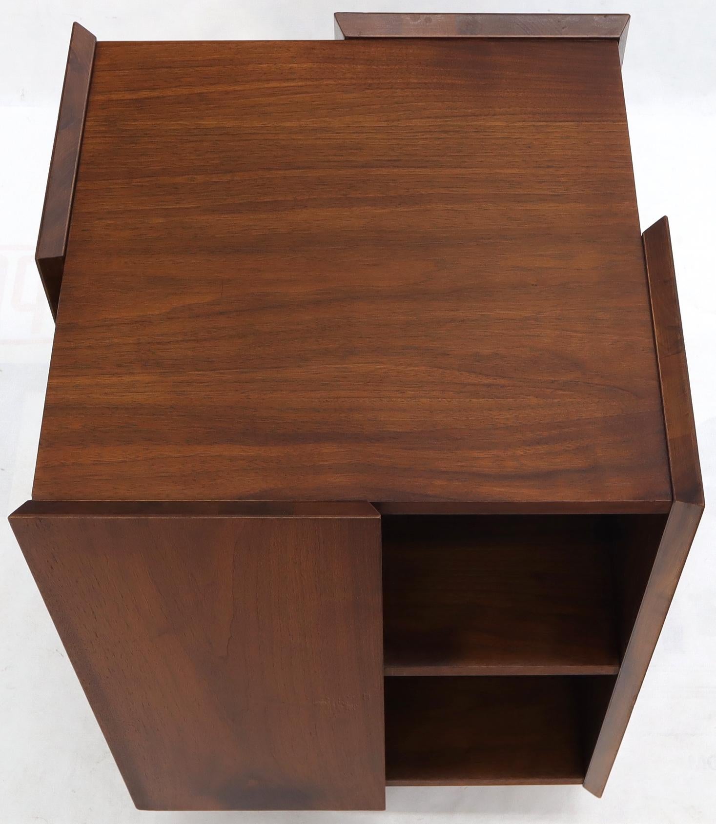 Mid-Century Modern Walnut Stand Revolving Bookcase 2