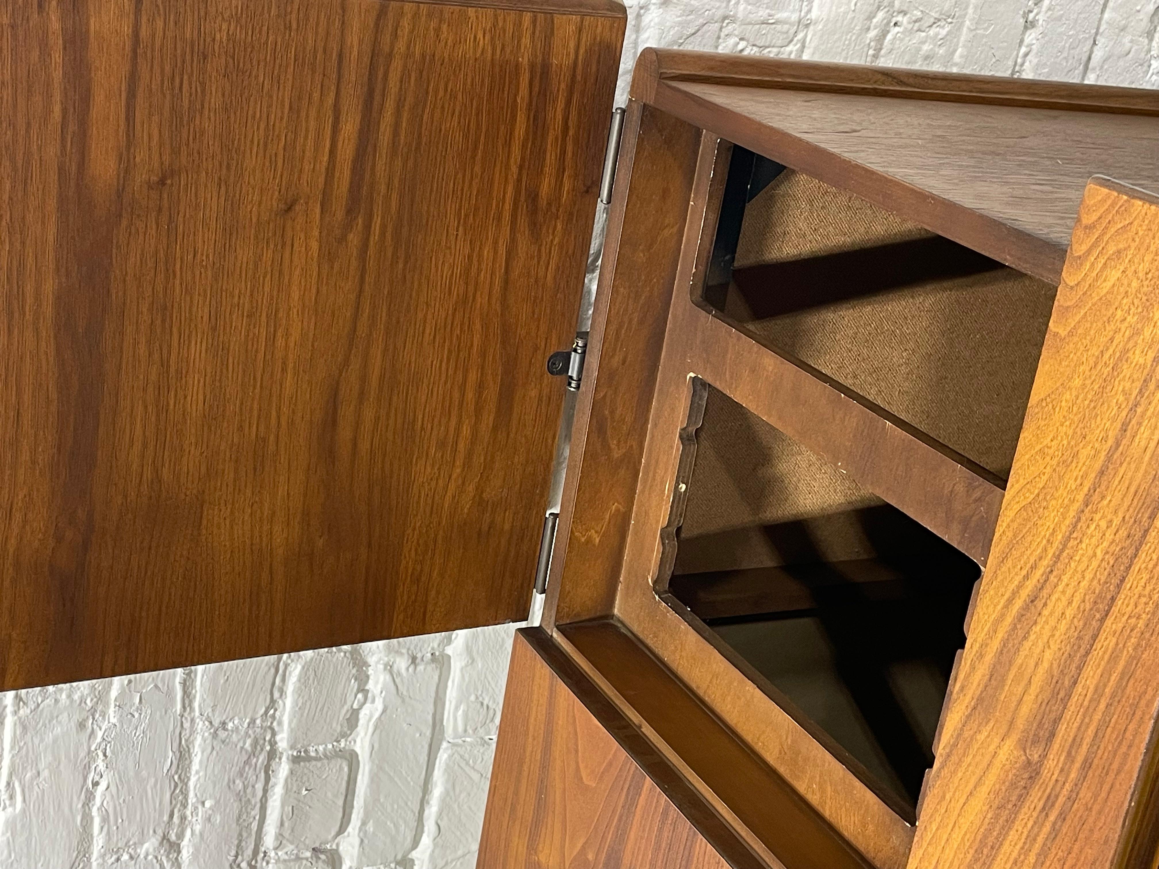 Mid Century MODERN Walnut Stereo Cabinet / CREDENZA in the style of Brasilia 2