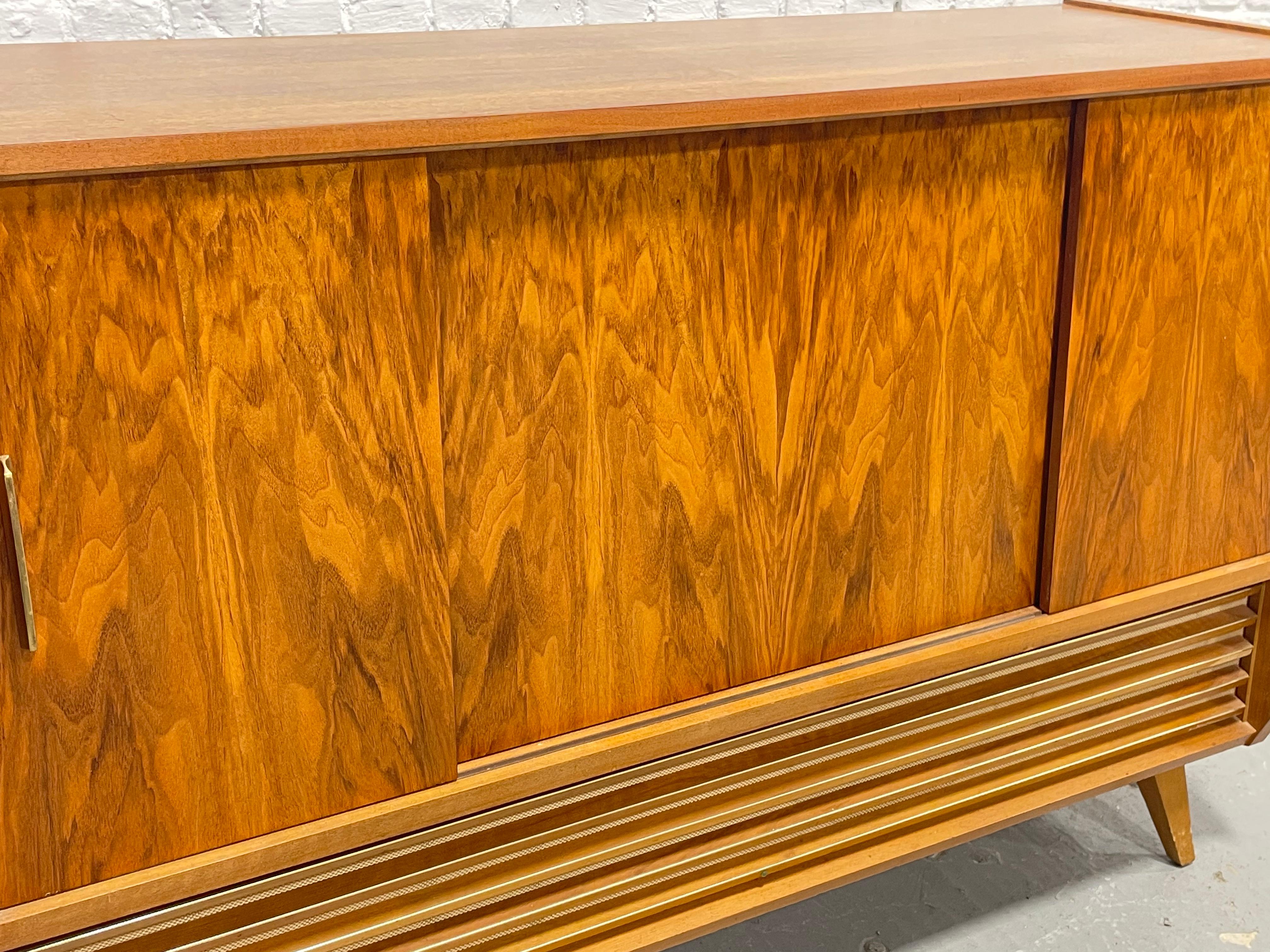 Mid Century Modern Walnut Stereo Console, West Germany, 1959 For Sale 1