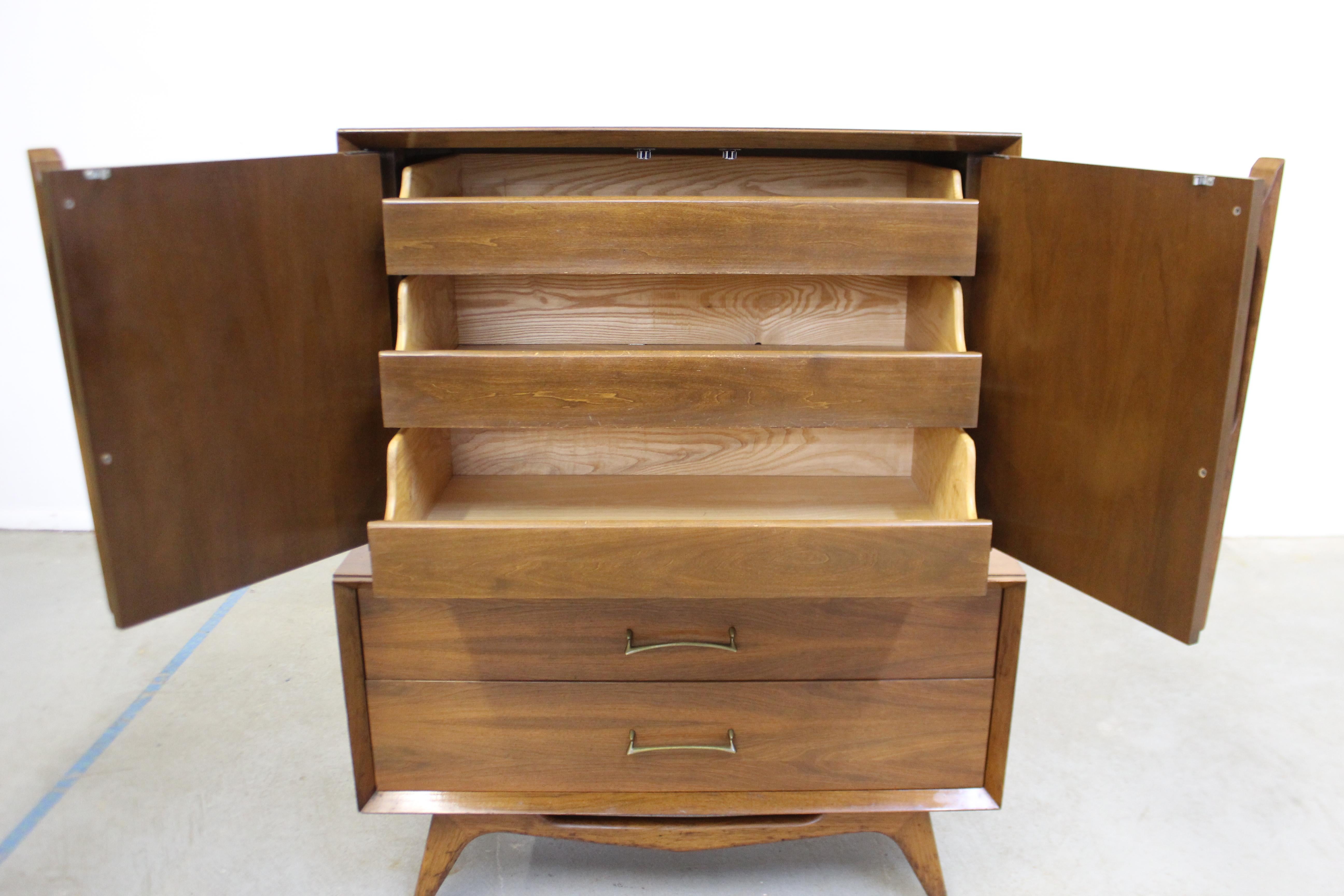 Mid-Century Modern Walnut Tall Chest of Drawers/Dresser 2