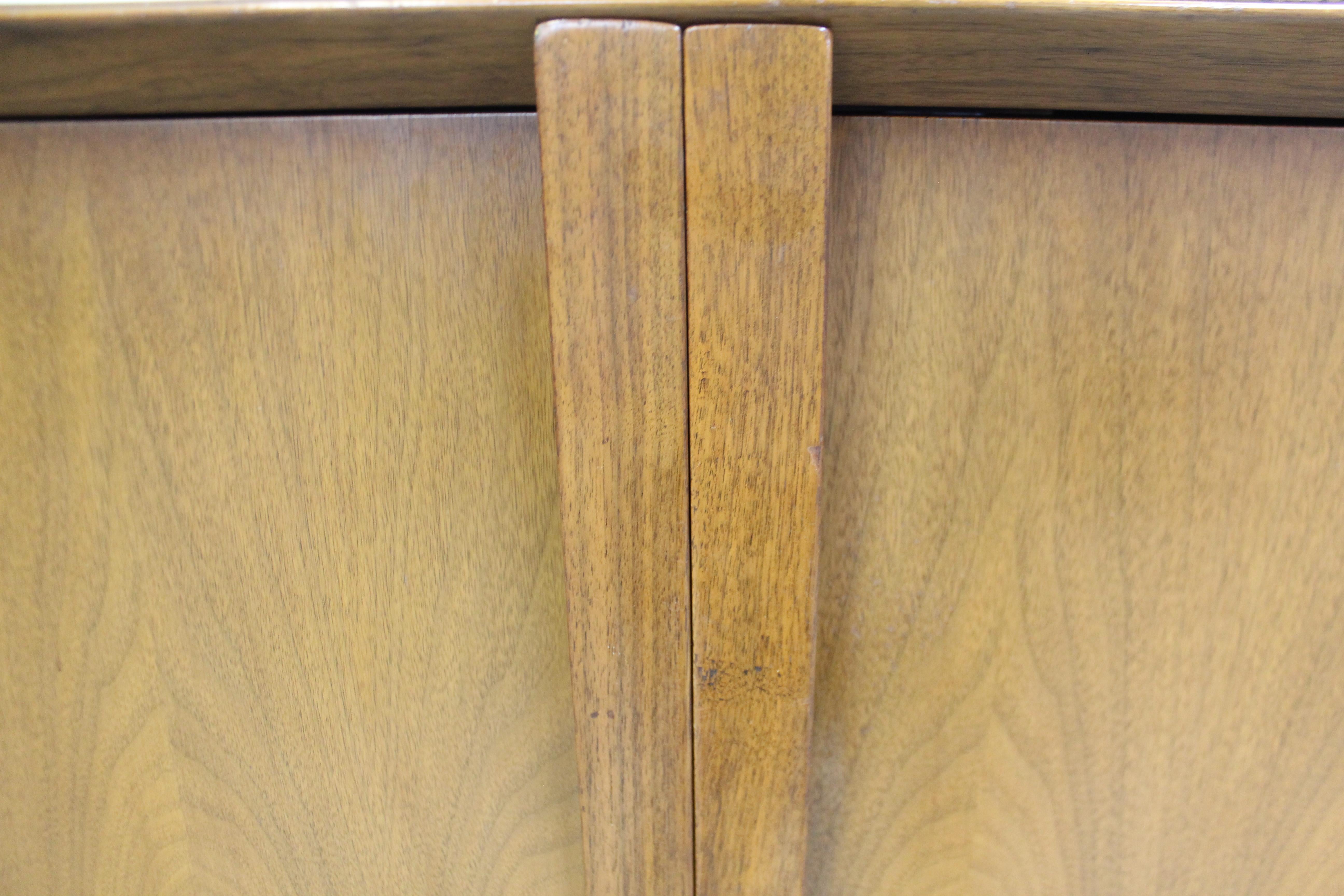 Mid-Century Modern Walnut Tall Chest of Drawers/Dresser 3