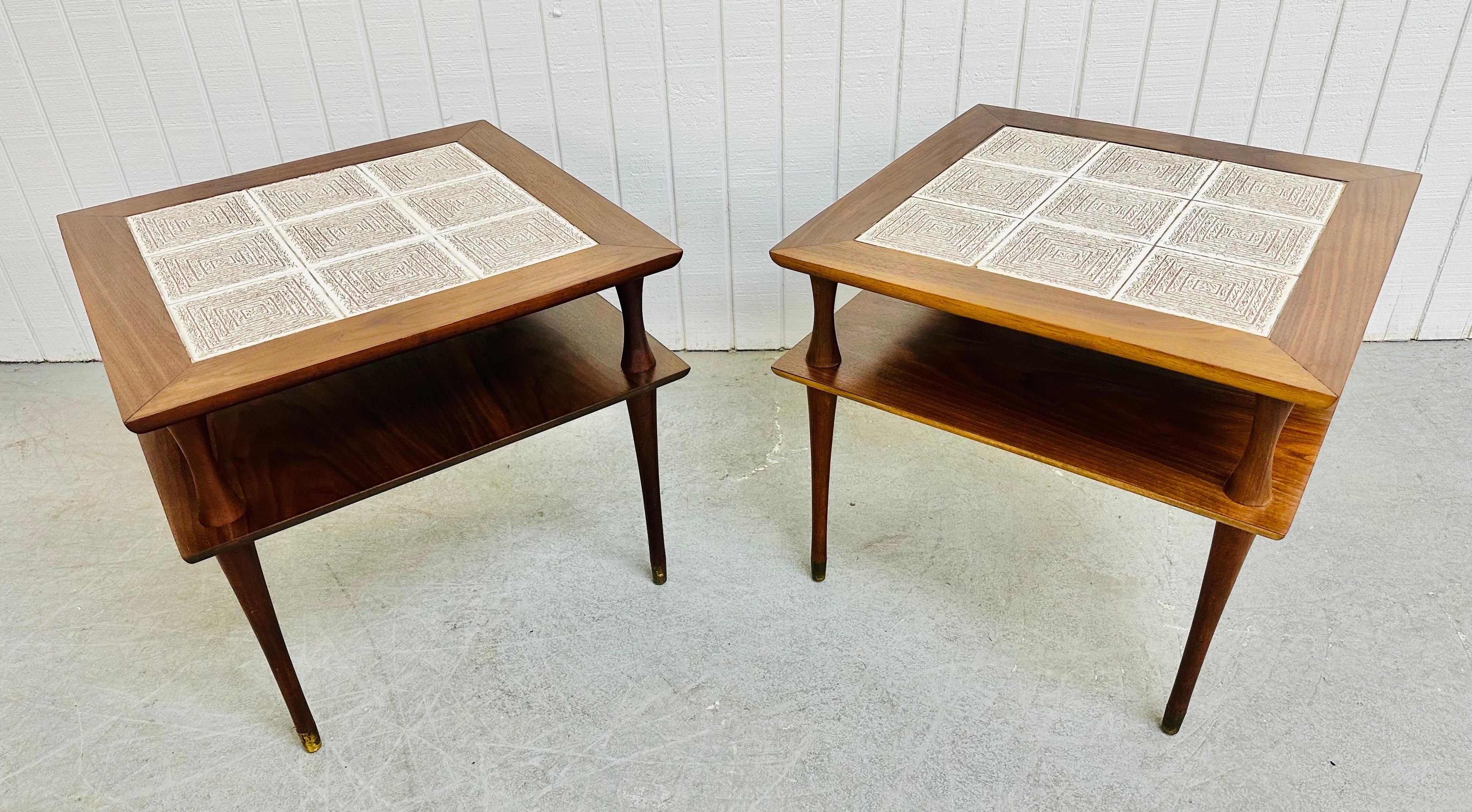 Mid-Century Modern Walnut Tile Top Side Tables - Set of 2 In Good Condition For Sale In Clarksboro, NJ
