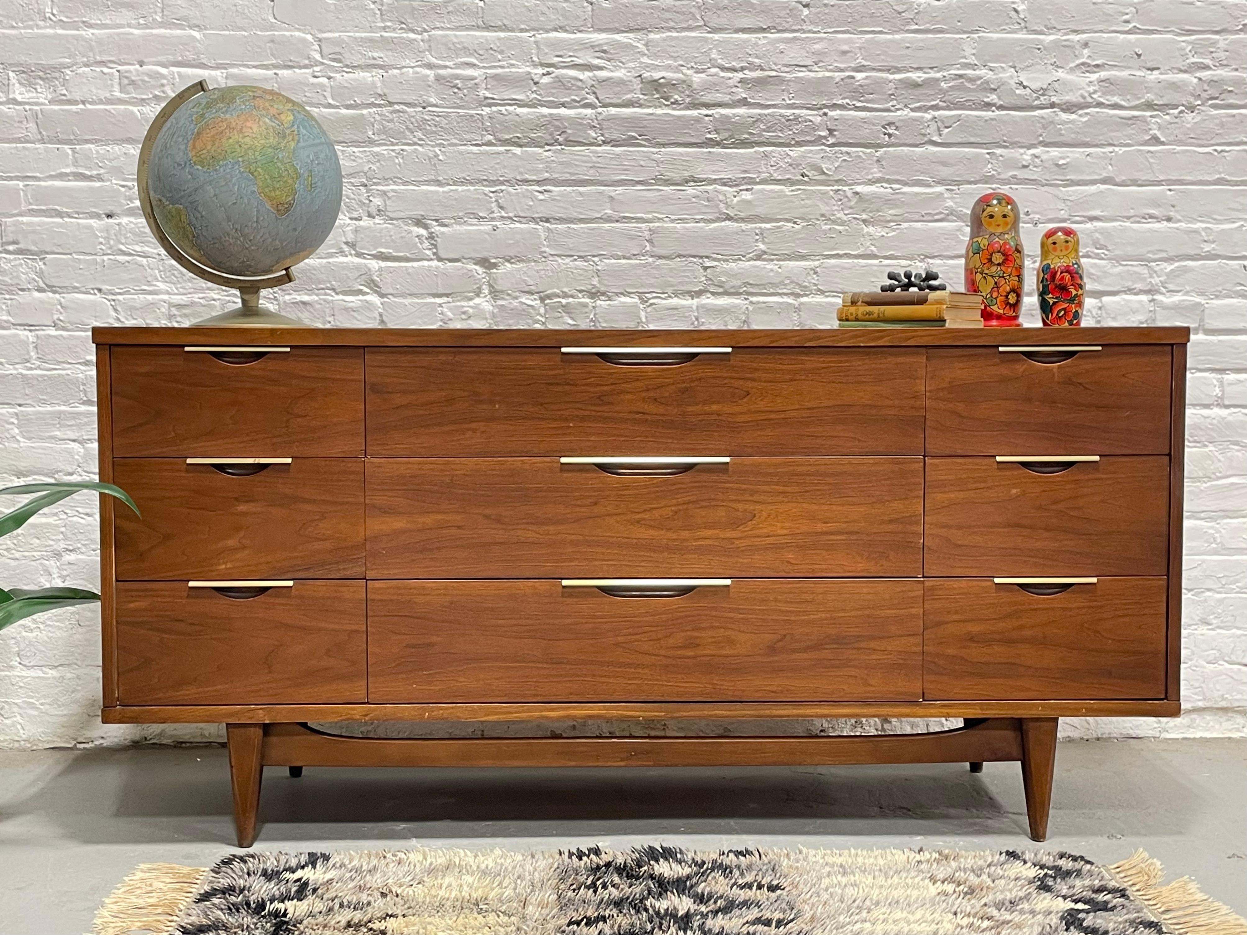 Mid Century MODERN Walnut TRIPLE DRESSER by Kent Coffey’s Tableau Line, c. 1960 For Sale 1