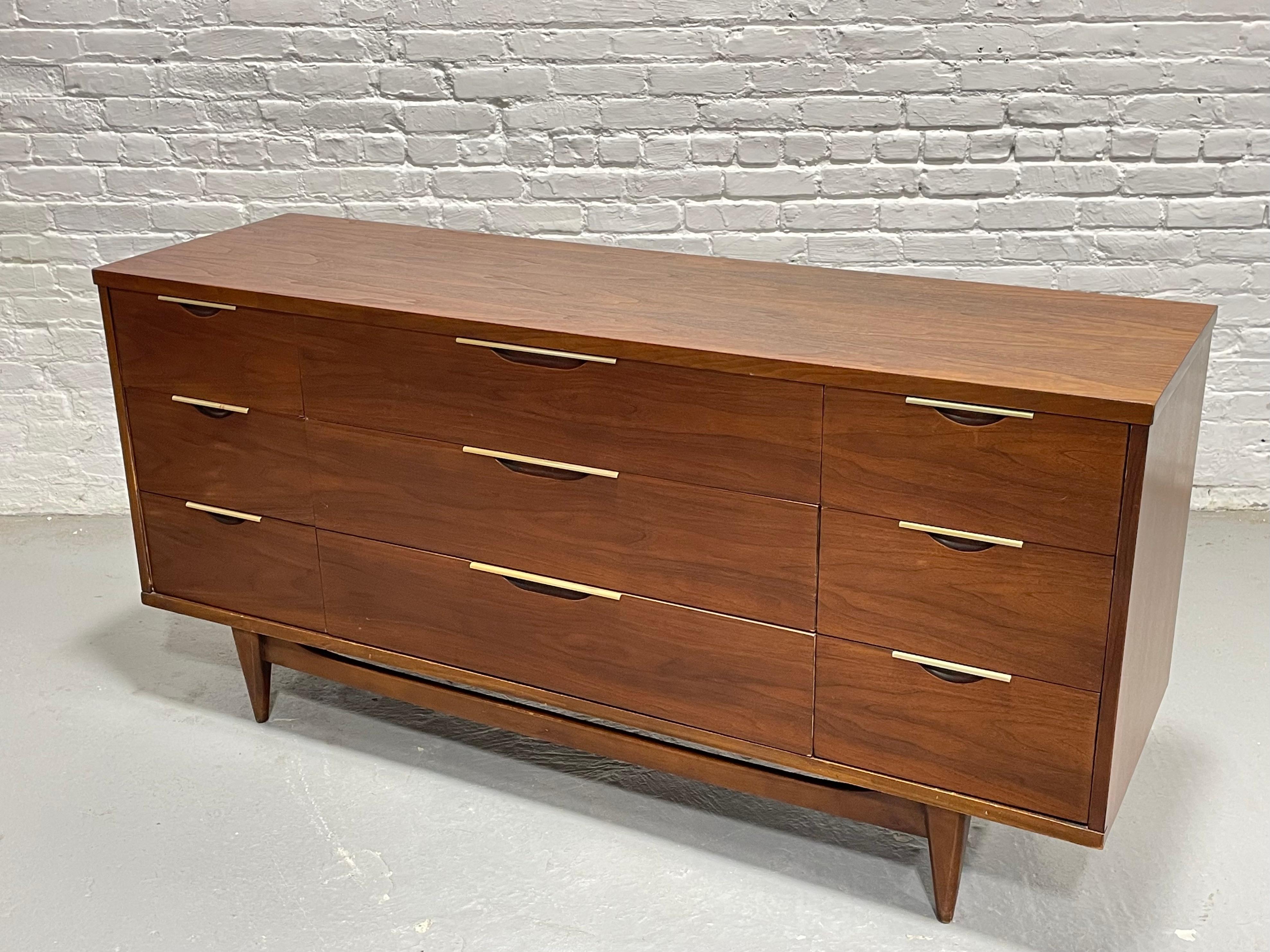 Mid Century MODERN Walnut TRIPLE DRESSER by Kent Coffey’s Tableau Line, c. 1960 For Sale 2