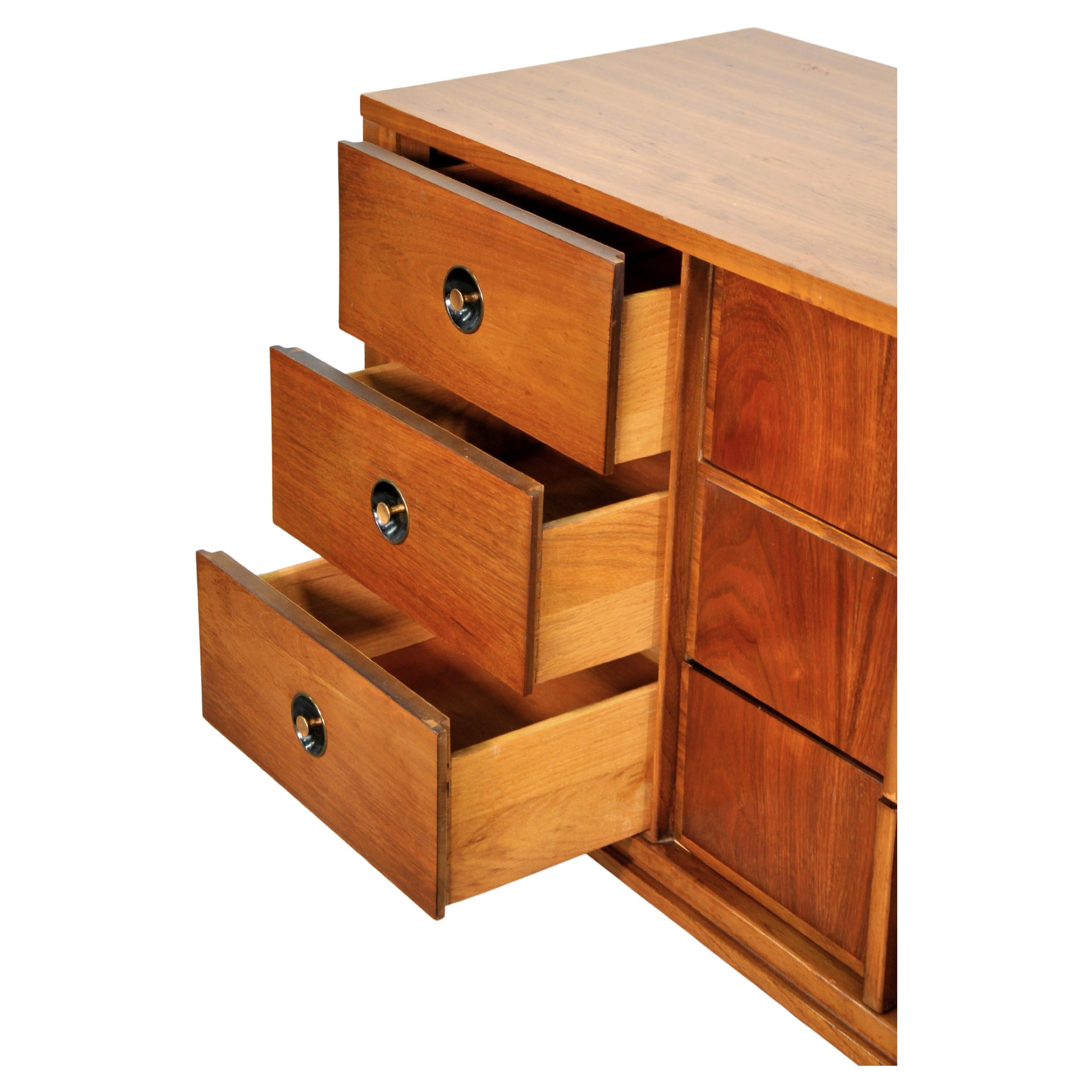 stanley chest of drawers
