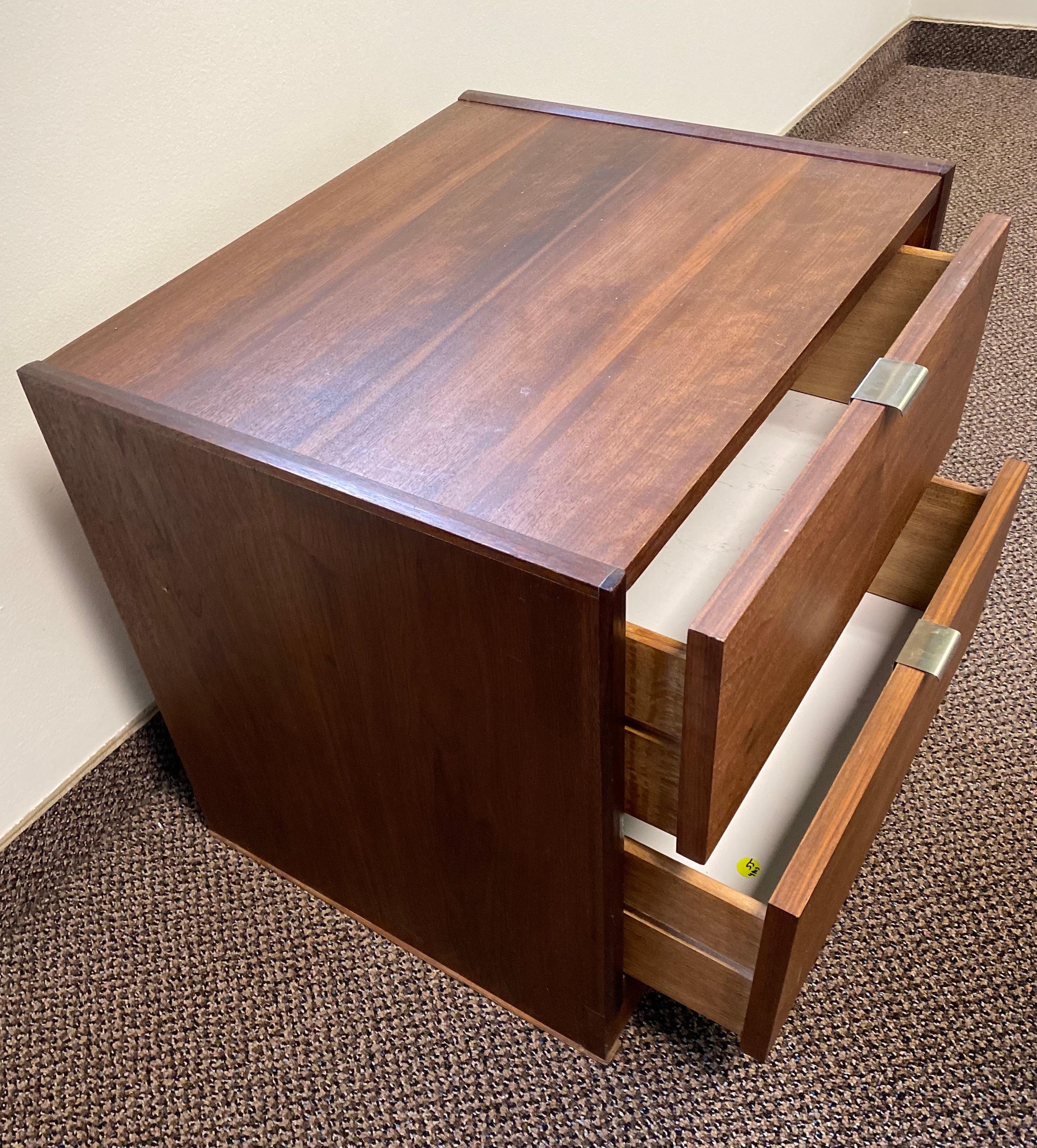 Mid-Century Modern Walnut Two-Drawer Cabinet In Good Condition For Sale In Downingtown, PA