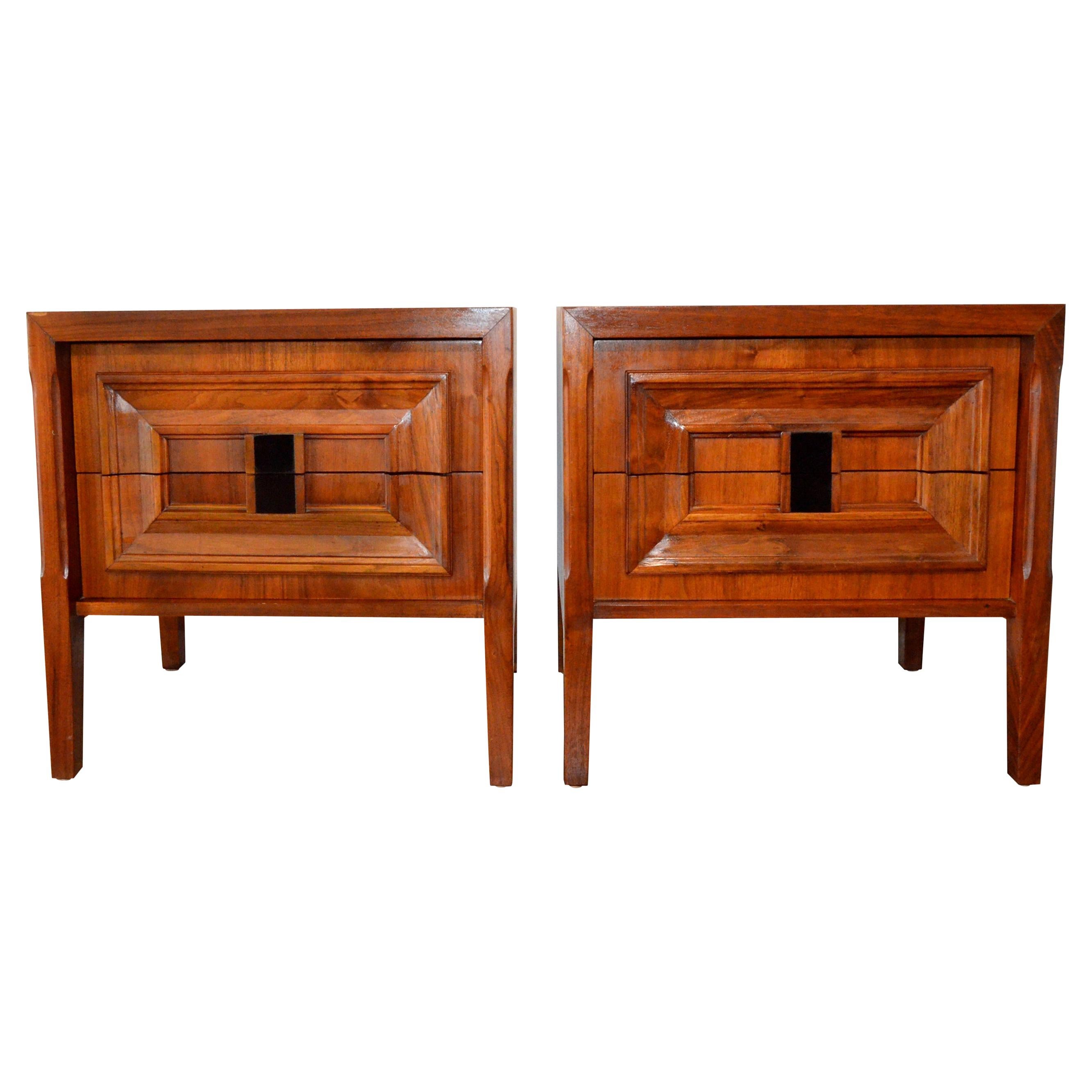 Pair Mid-Century Modern Walnut Veneer and Burl Wood Bedside Nightstands /Tables For Sale