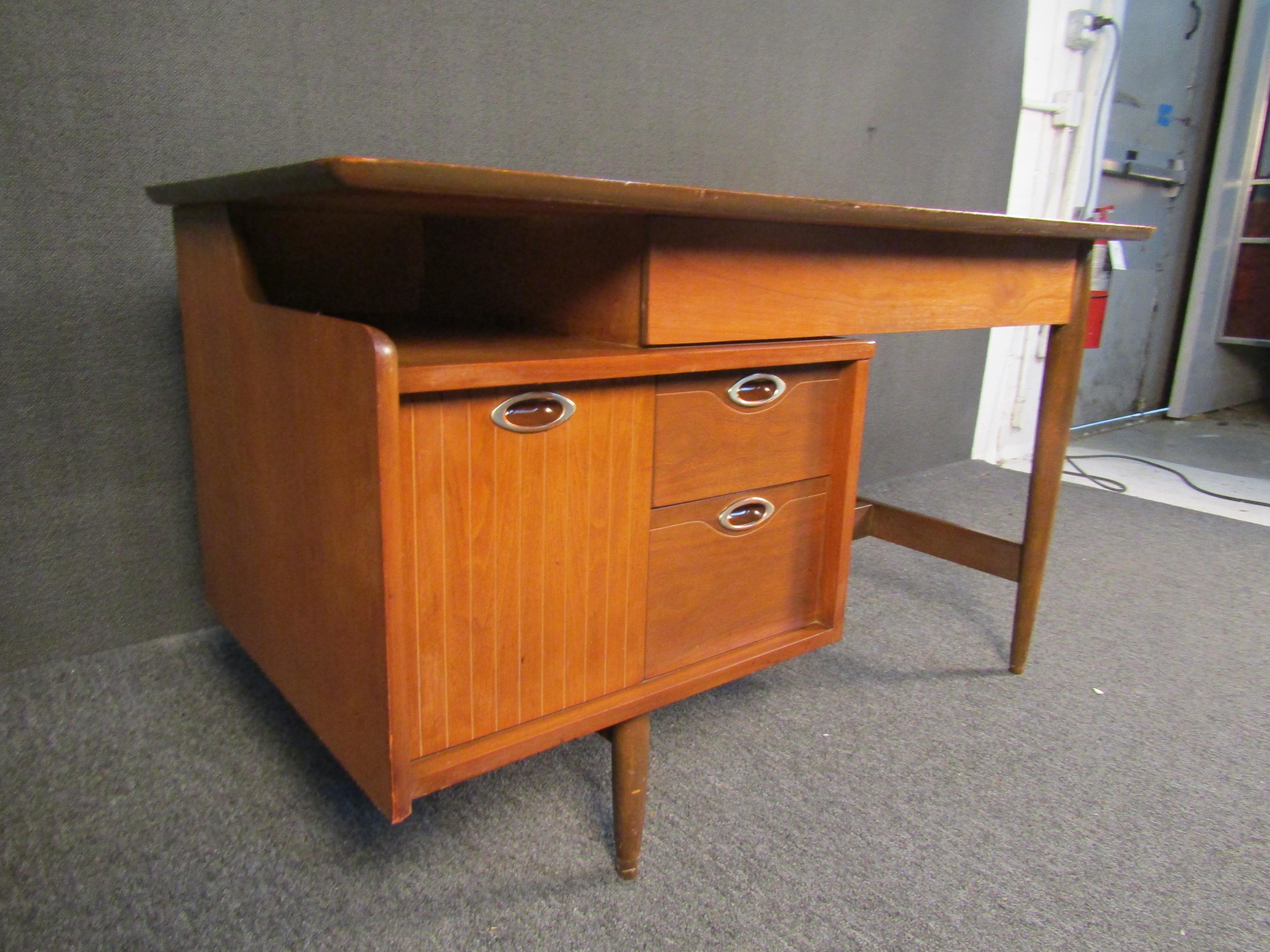 American Mid-Century Modern Walnut Writing Desk by Mainline For Sale