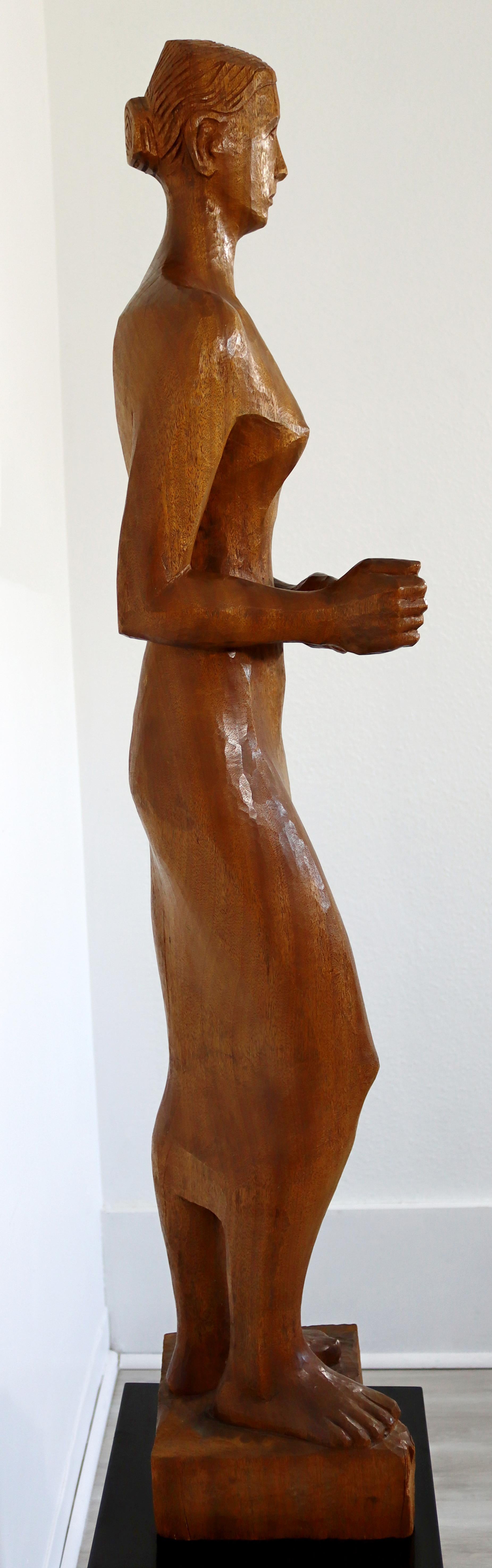 Mid-Century Modern Walter Midener Wood Carving Sculpture Statue Woman, 1960 In Good Condition In Keego Harbor, MI