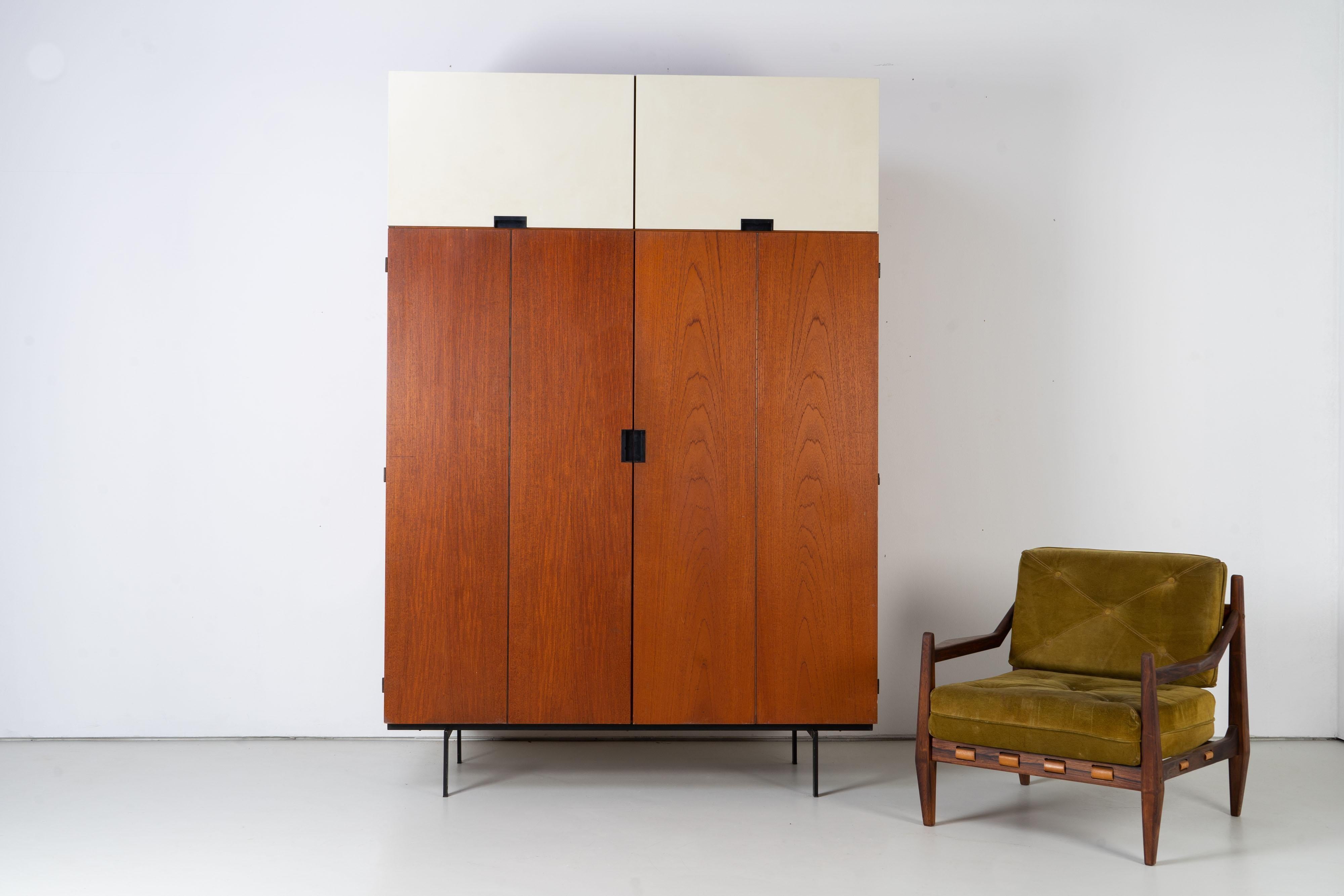 Mid-Century Modern Wardrobe by Cees Braakman for Pastoe Model KU10, Teak, 1958 In Good Condition In Rosendahl, DE