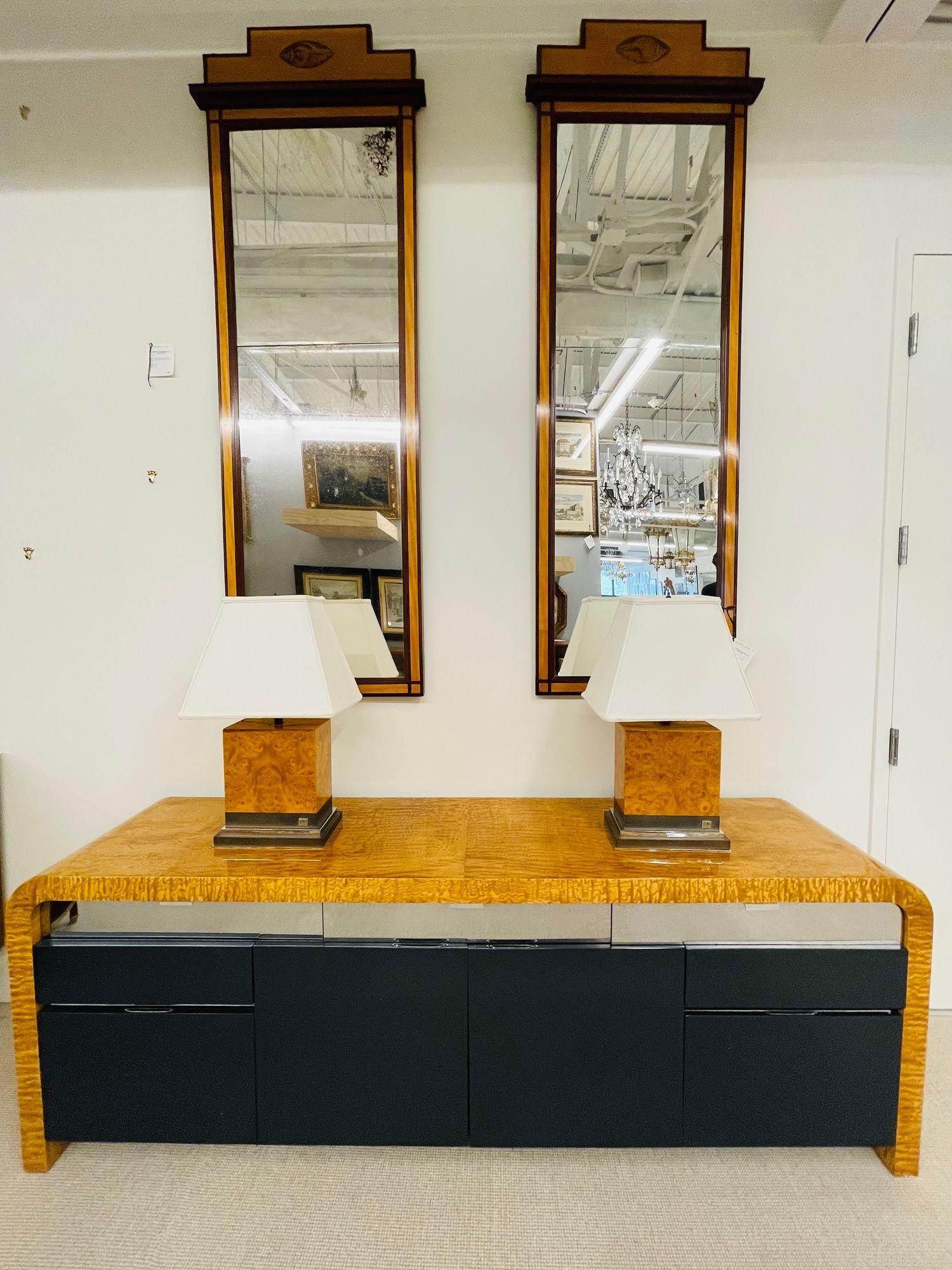 Vladimir Kagan, Mid-Century Modern, Sideboard, Wurzelholz, Chrom, Lack, 1970er Jahre (Holz) im Angebot