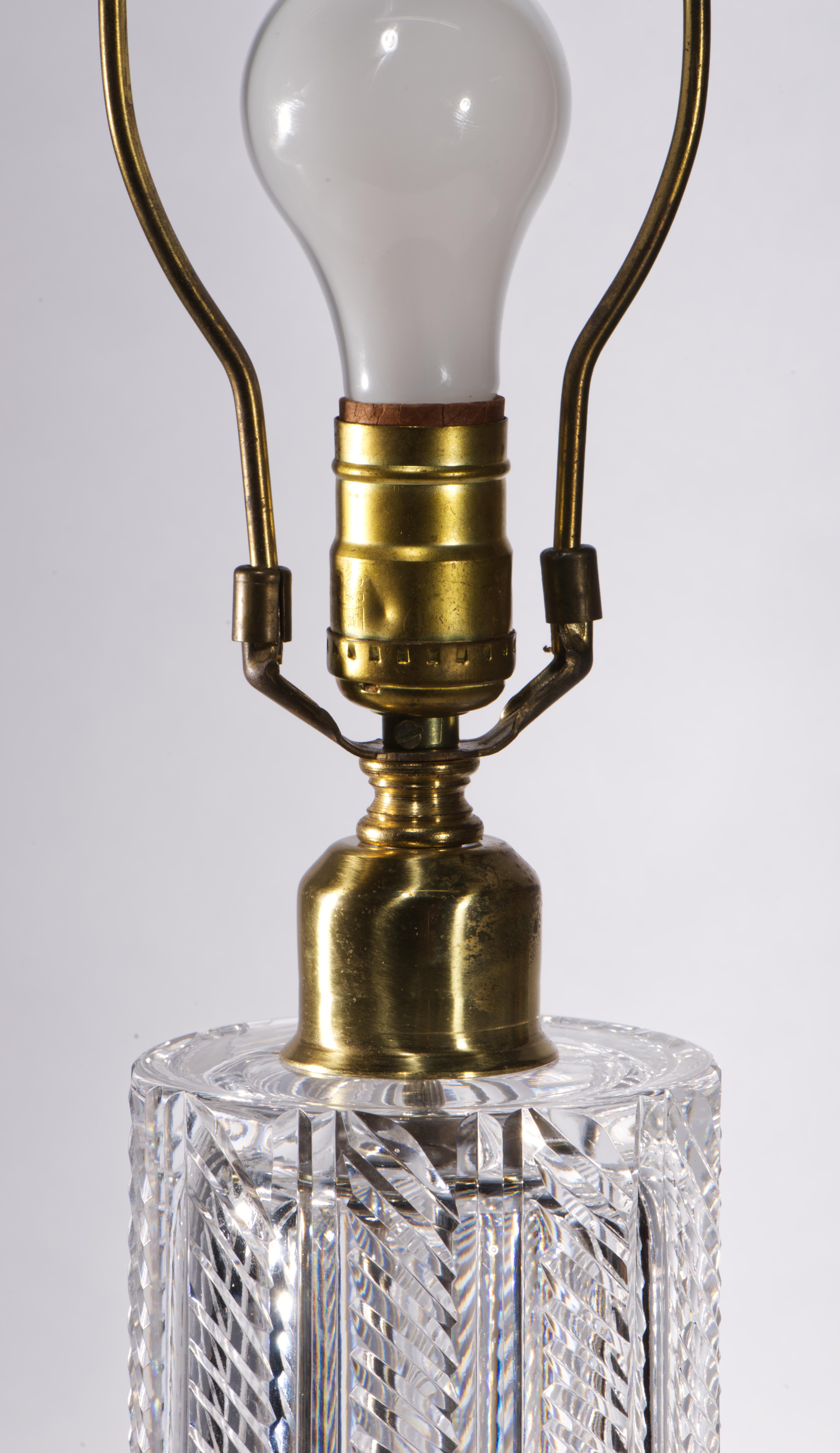 20th Century Mid Century Modern Waterford Crystal Herringbone Pattern Table Lamp 1950s For Sale