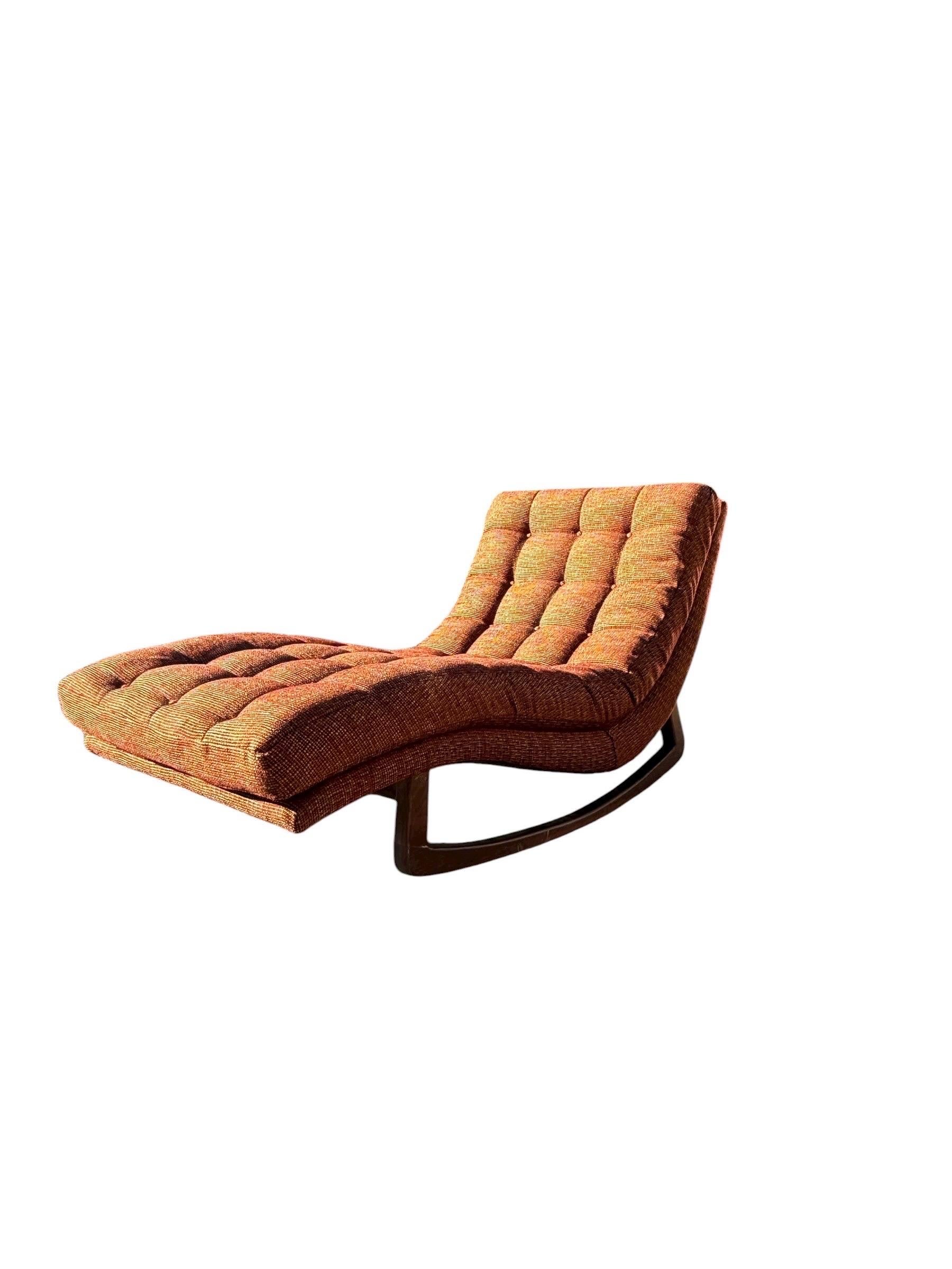 20ième siècle Mid-Century Modern Wave Rocking Chaise Lounge, in Style of Adrian Pearsall en vente