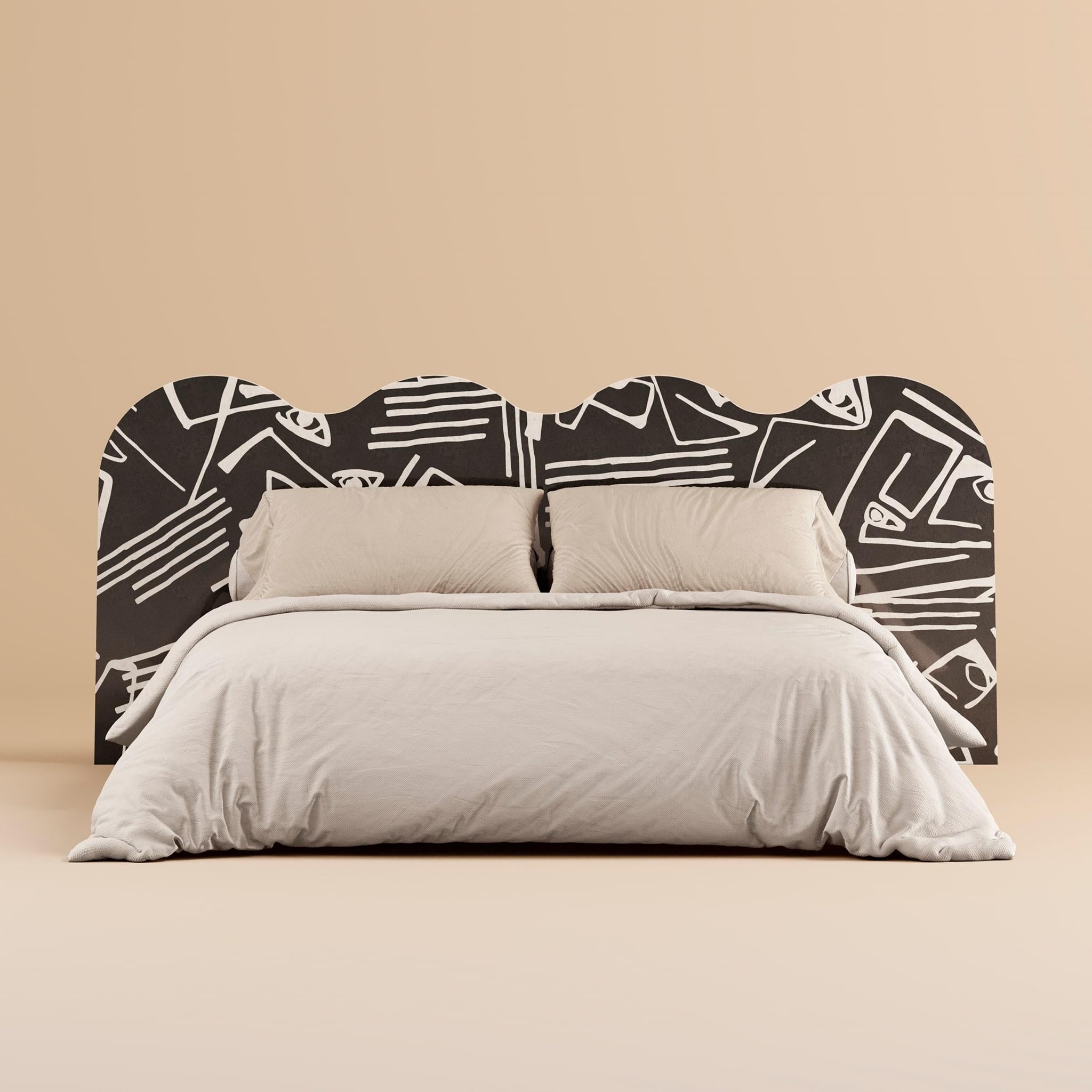 Portuguese Mid-Century Modern Wavy Shape Headboard Black & White Pattern Wood for King Bed For Sale