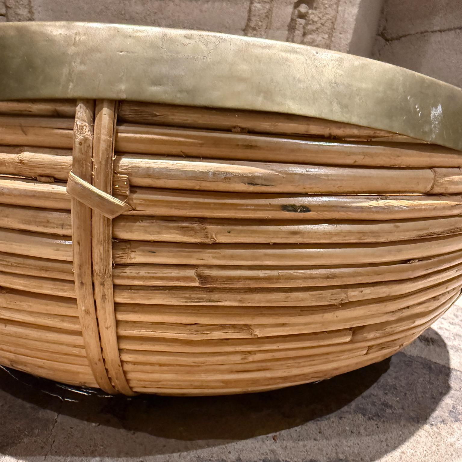 Late 20th Century Mid Century Modern Weaved Basket Brass Rattan Gabriella Crespi For Sale