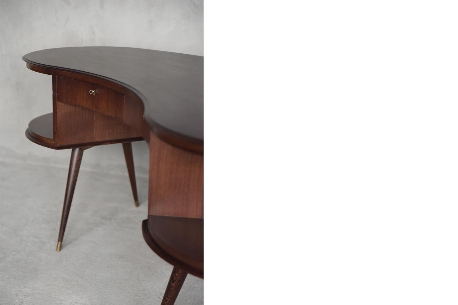 Rare Mid-Century Modern Wenge Wood Organic-Shaped Boomerang Custom Desk, 1960s For Sale 10