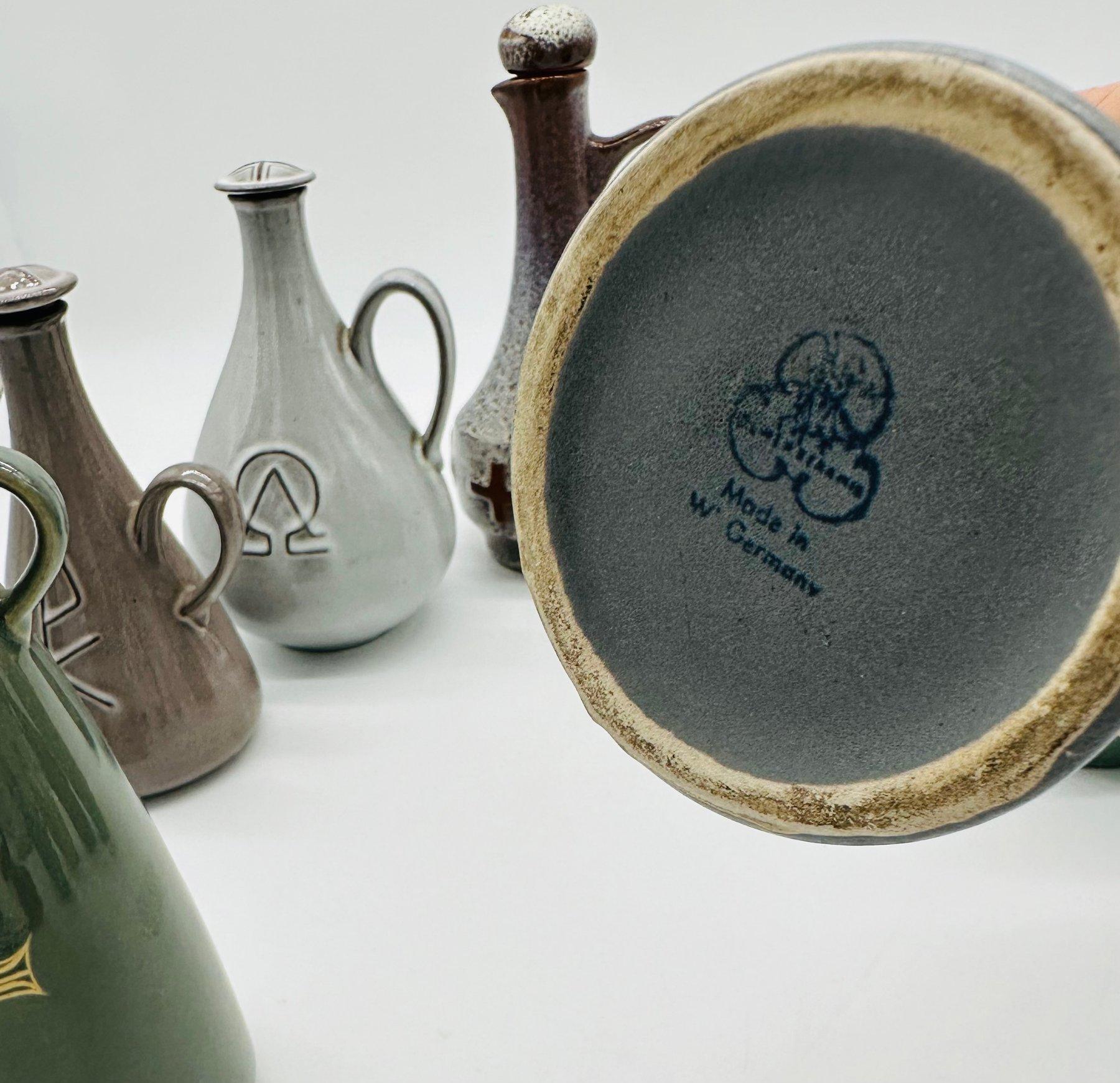 Vaschette per l'acqua santa della Germania Occidentale moderna di metà secolo, Laach, Ulmer, Set di 9 in vendita 7