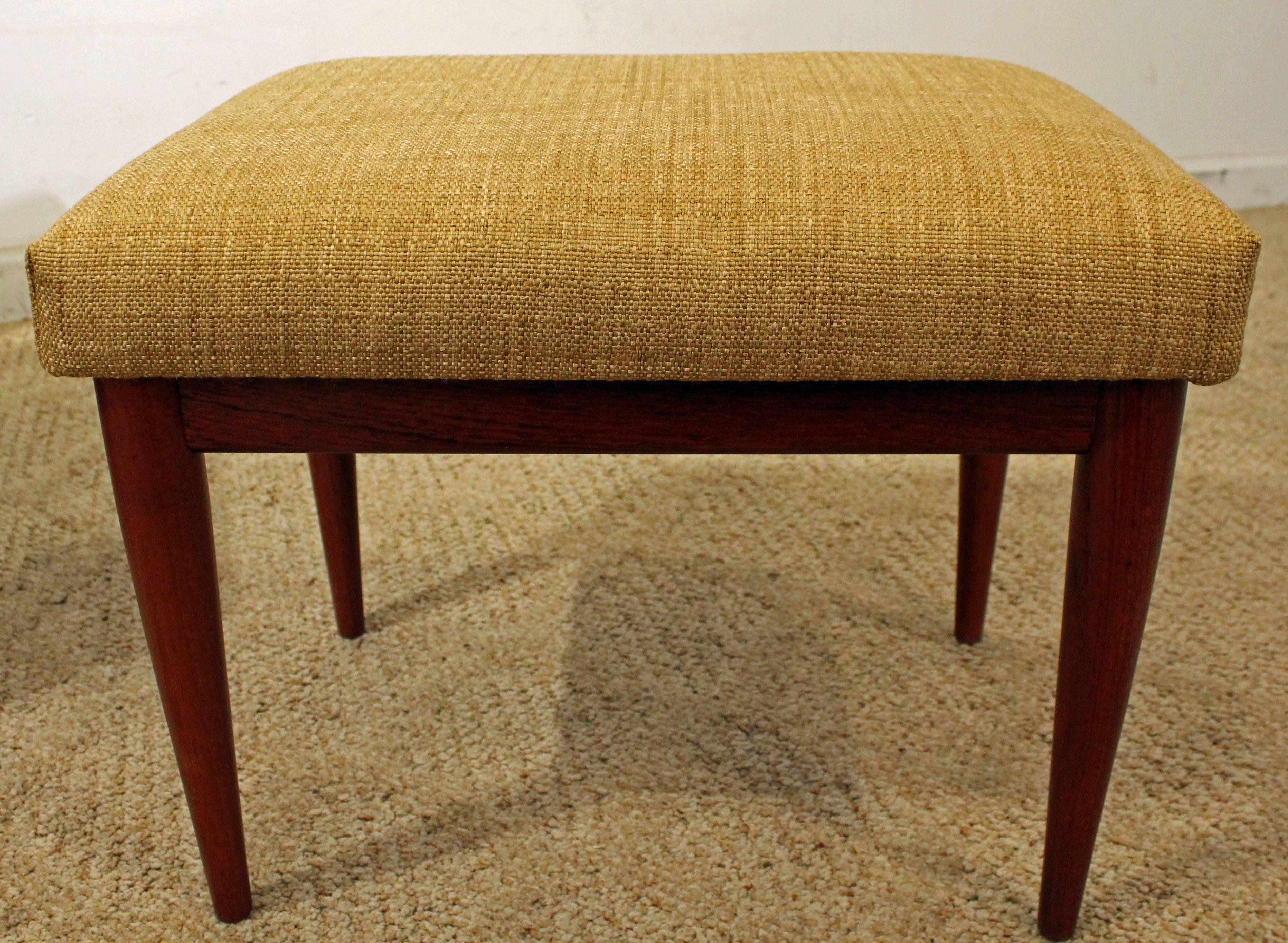 Upholstery Mid-Century Modern Westnofa Teak Adjustable Lounge Chair and Ottoman