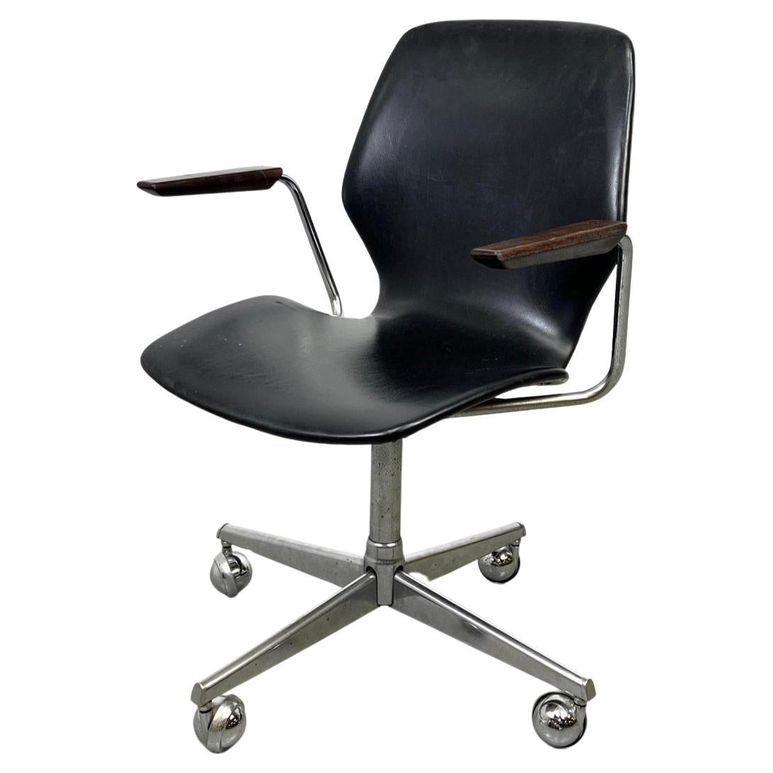 minimalist desk chair