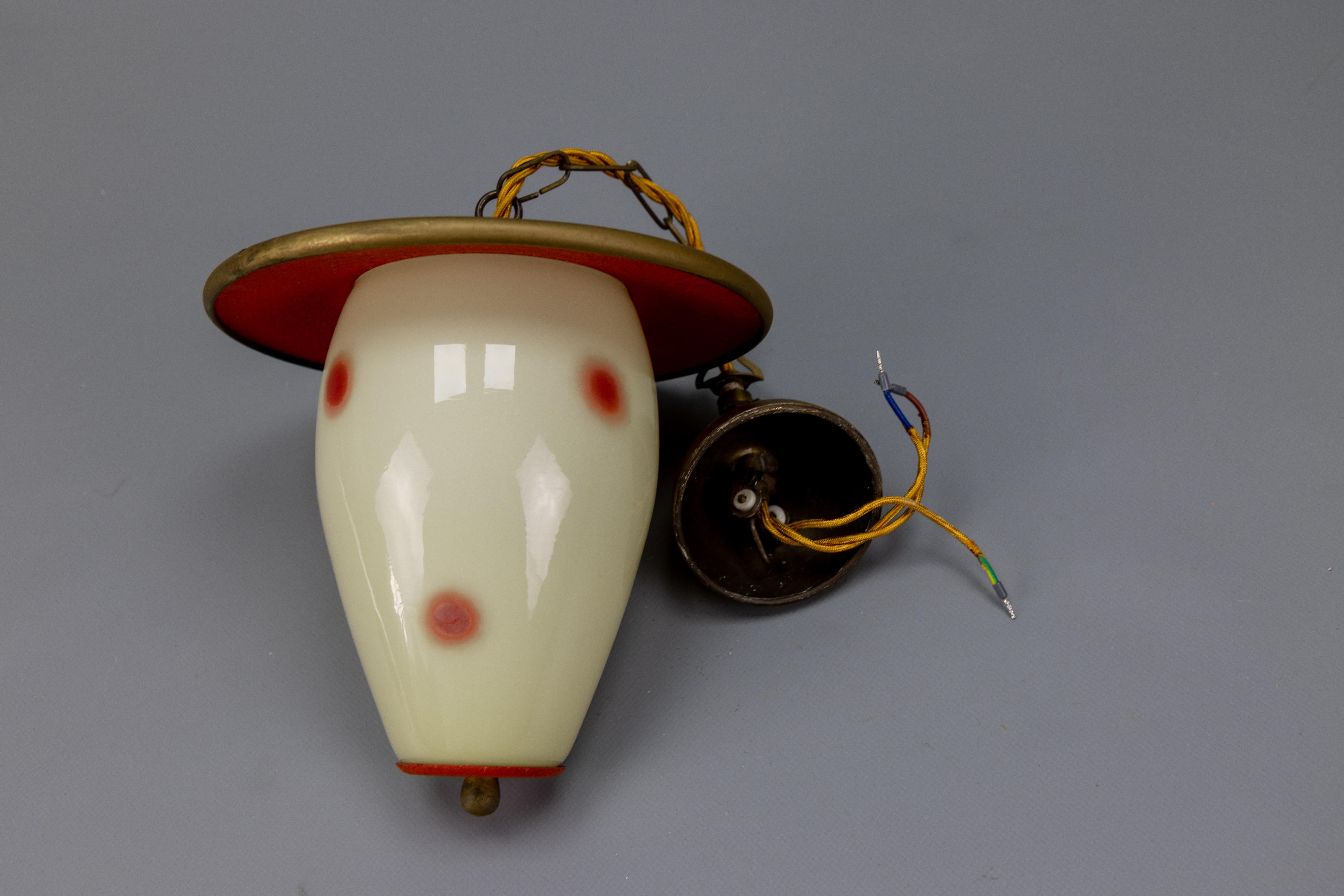Farol colgante moderno de mediados de siglo con puntos blancos y rojos, Alemania, años 50 en venta 8