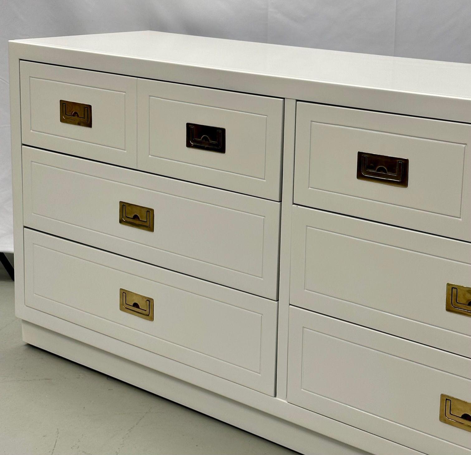 Mid-Century Modern White Campaign Dresser / Chest of Drawers, America, Brass For Sale 6