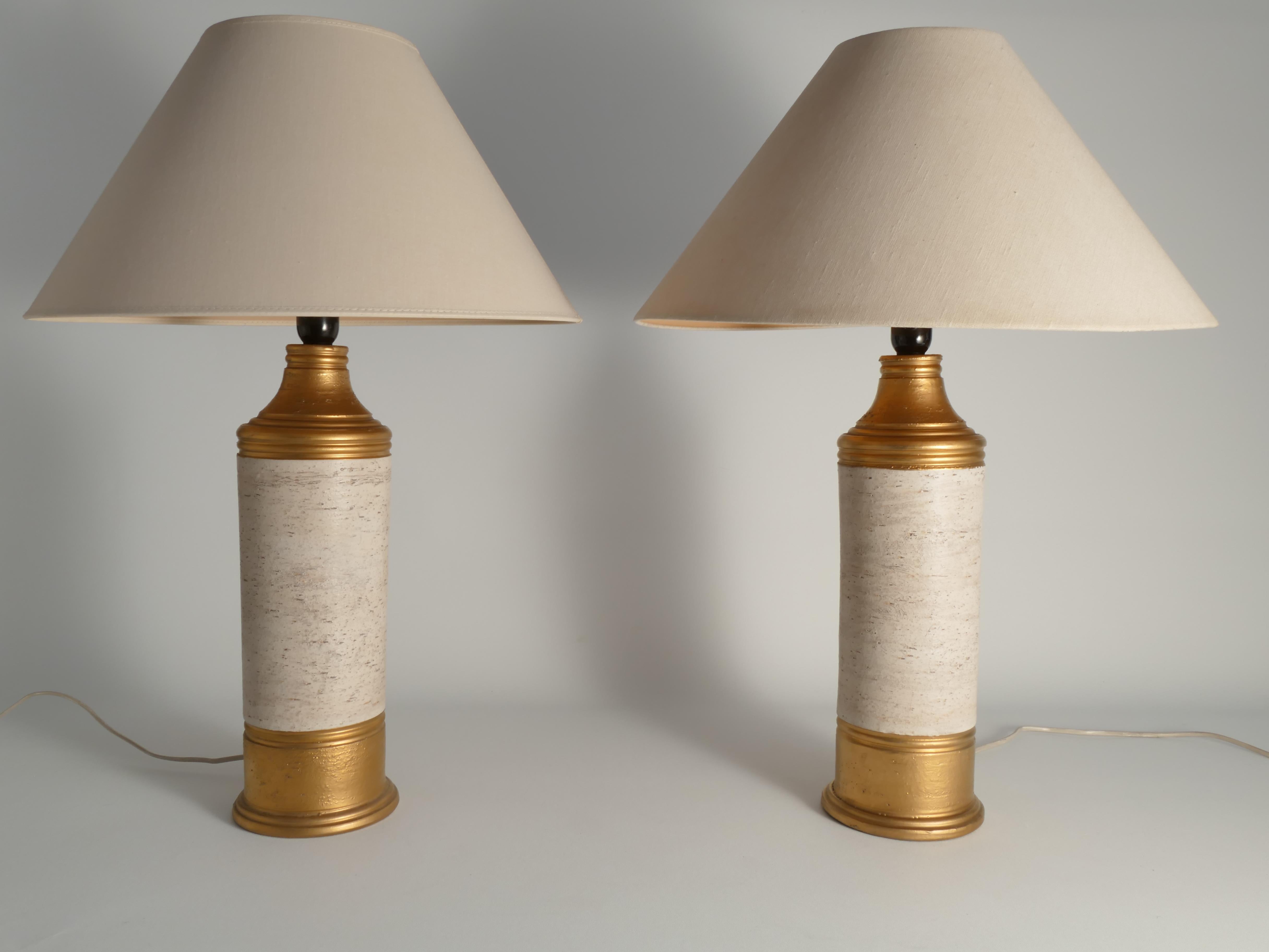 Mid-Century Modern Mid-century Modern White & Gold Ceramic Table Lamps by Bitossi for Bergboms For Sale