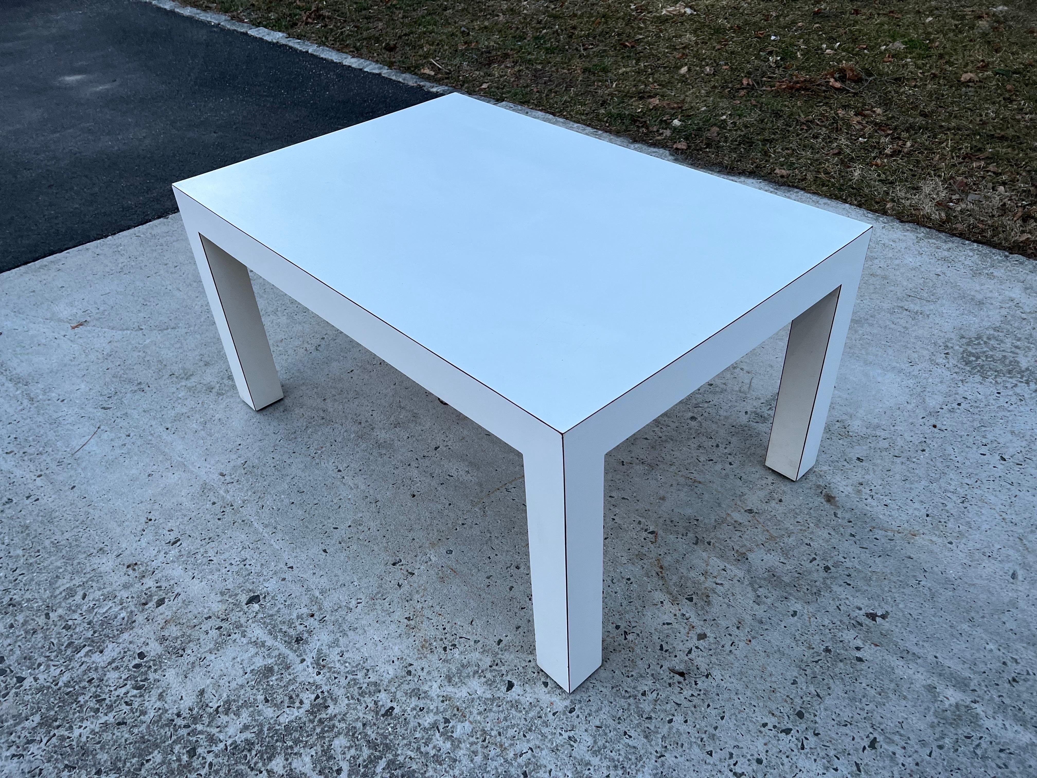 Mid-Century Modern White Laminate Parsons Table For Sale 13