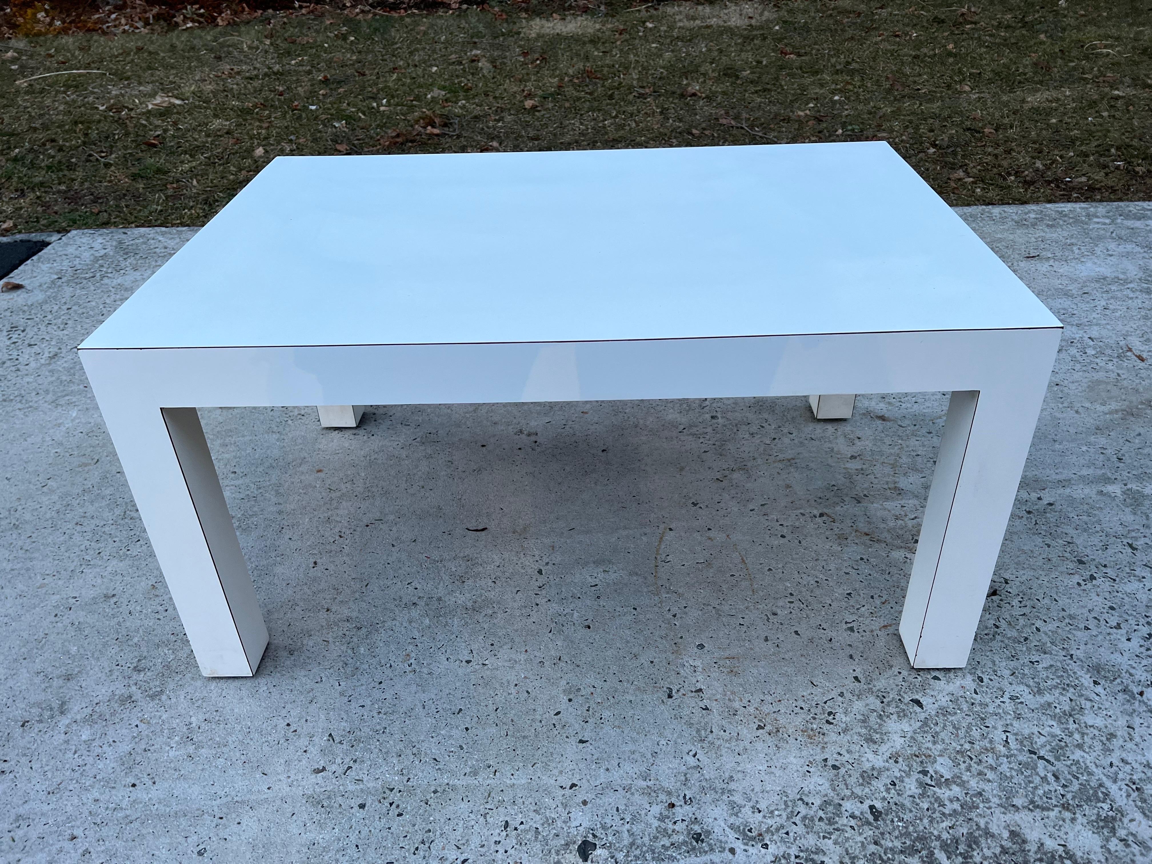 Mid-Century Modern White Laminate Parsons Table For Sale 14