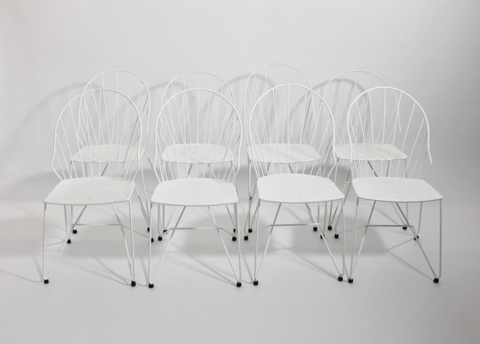 Mid-Century Modern White Metal Vintage Garden Chairs Auersperg by Sonett For Sale 4