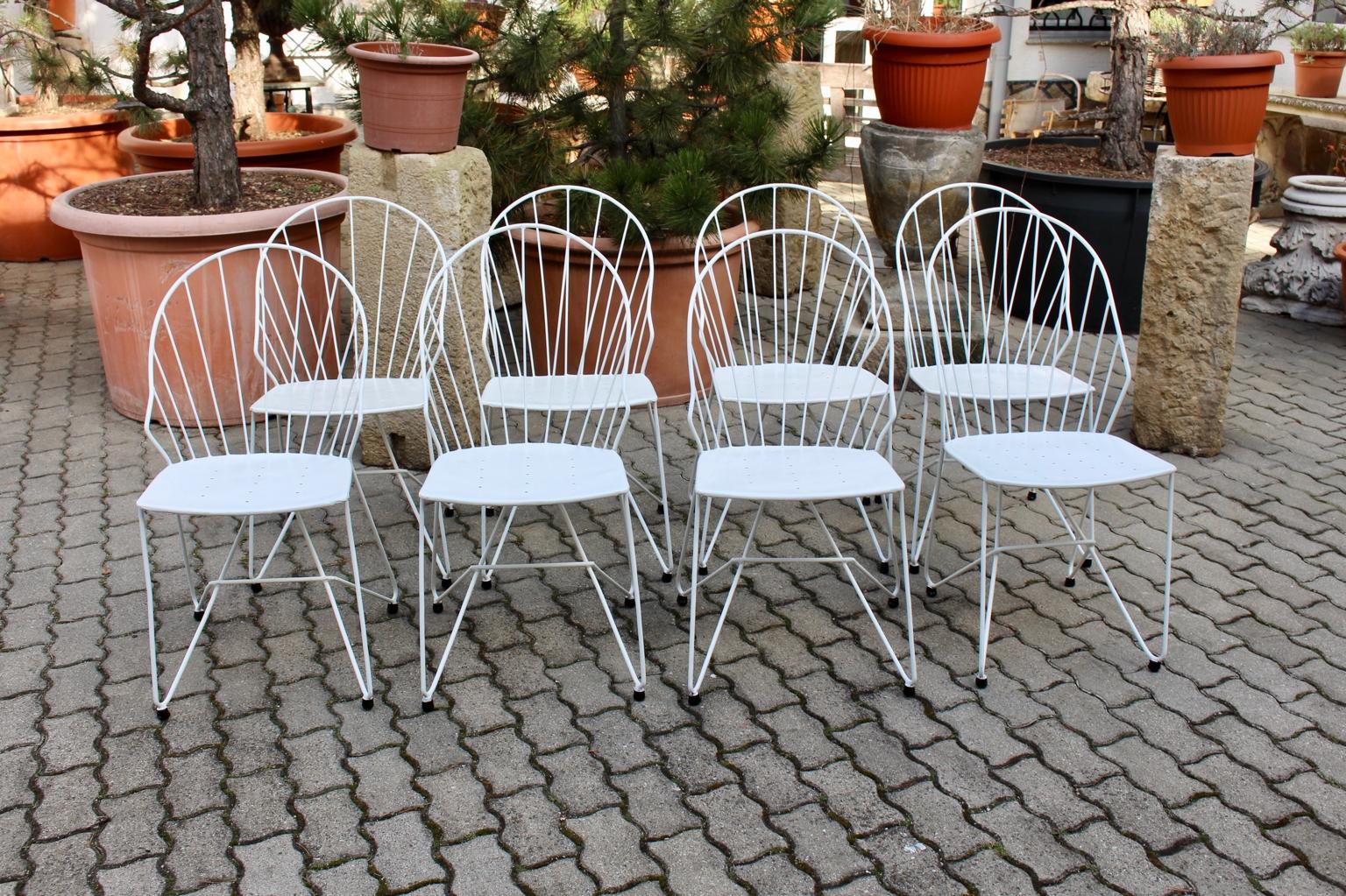Austrian Mid-Century Modern White Metal Vintage Garden Chairs Auersperg by Sonett For Sale