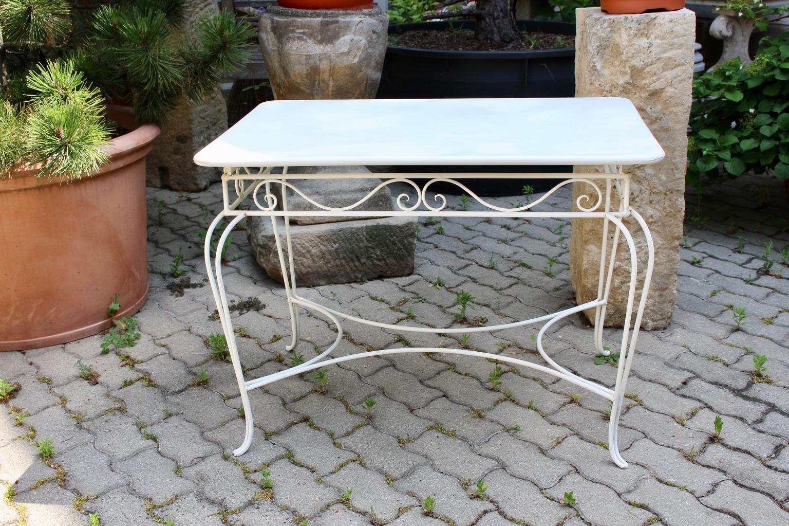 Mueble de jardín o patio vintage de metal blanco moderno de mediados de siglo, años 50, Austria en venta 6